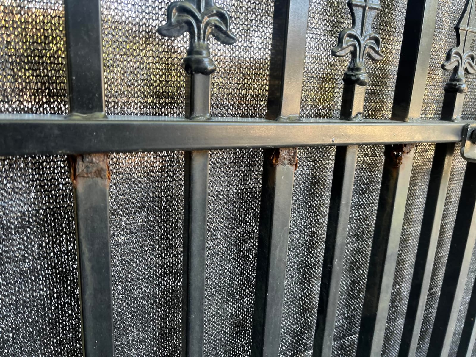 ALEKO Dual Swing Driveway Gate (14x6 Paris) DG14PARD | Anti-Rust Galvanized Steel, Outdoor Fence Security Barrier customer photo 1