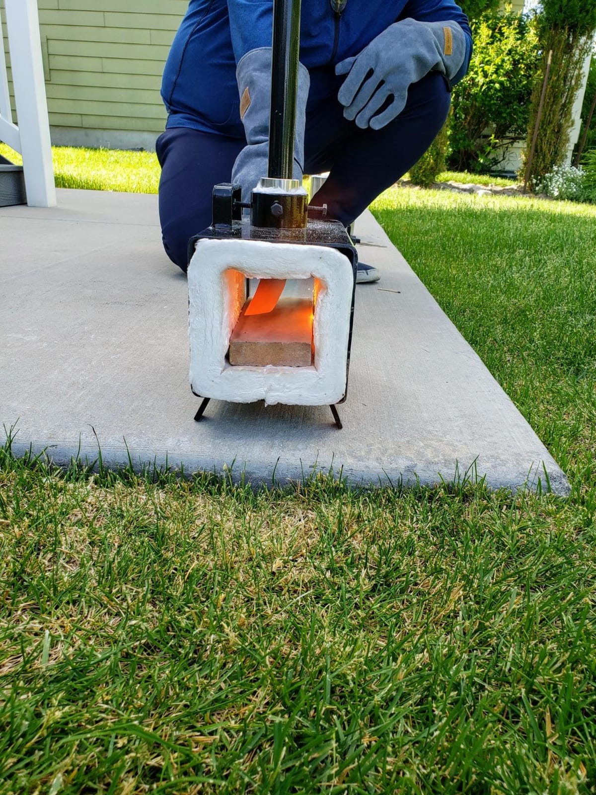 Simond Store -Single Burner Portable Metal Propane Forge - Blacksmith Forge customer photo 1