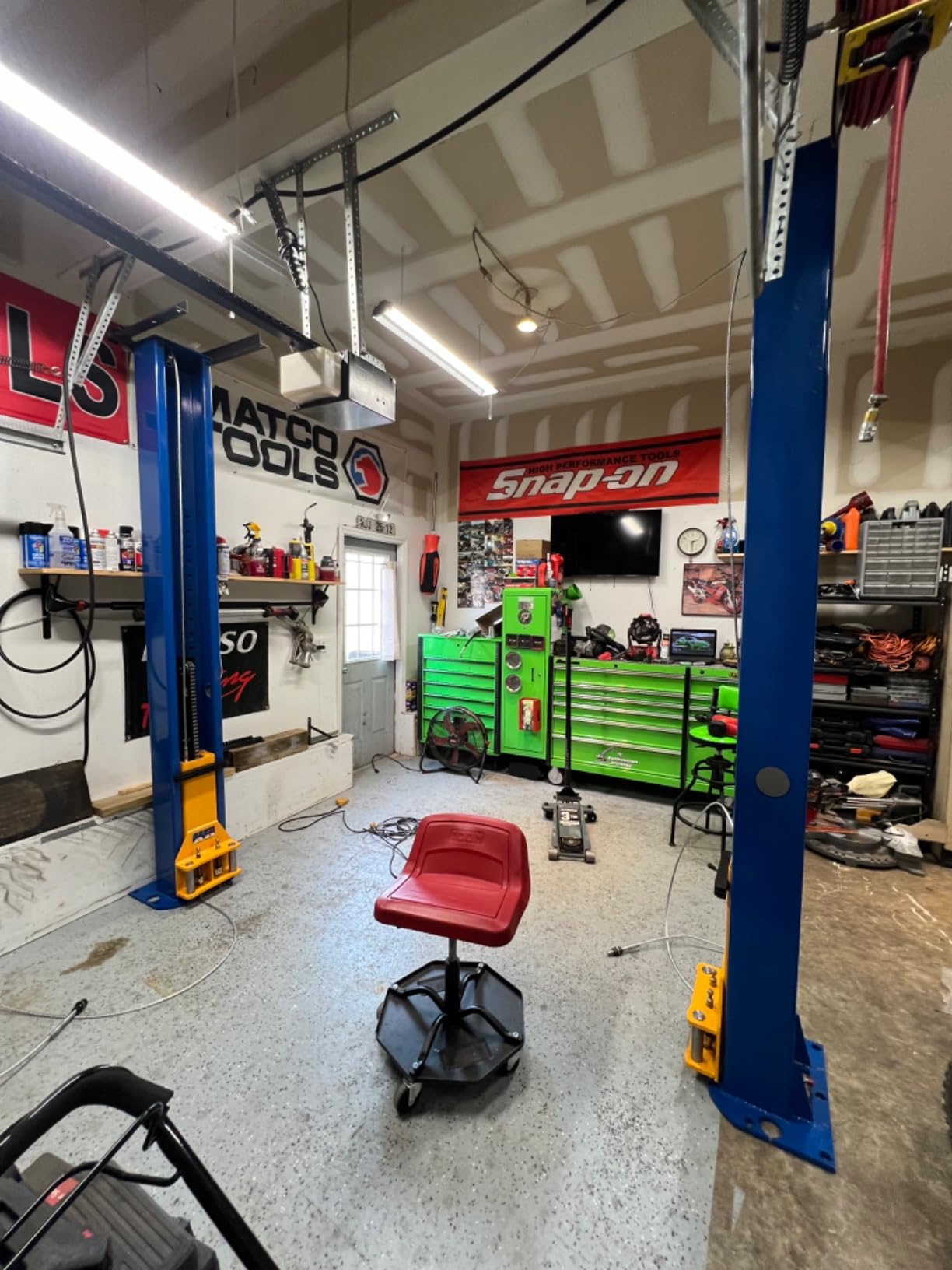 XK 2 Post Auto Car Lift 9000 lb Capacity Truck Hoist 220V, L2900 customer photo 1