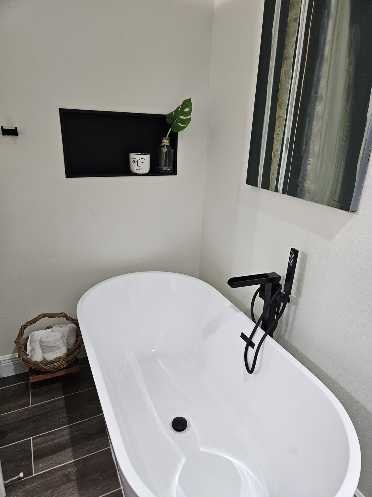 Wowkk Waterfall Tub Filler Freestanding Bathtub Faucet Black Floor Mount Brass Single Handle Bathroom Faucets with Hand Shower customer photo 2