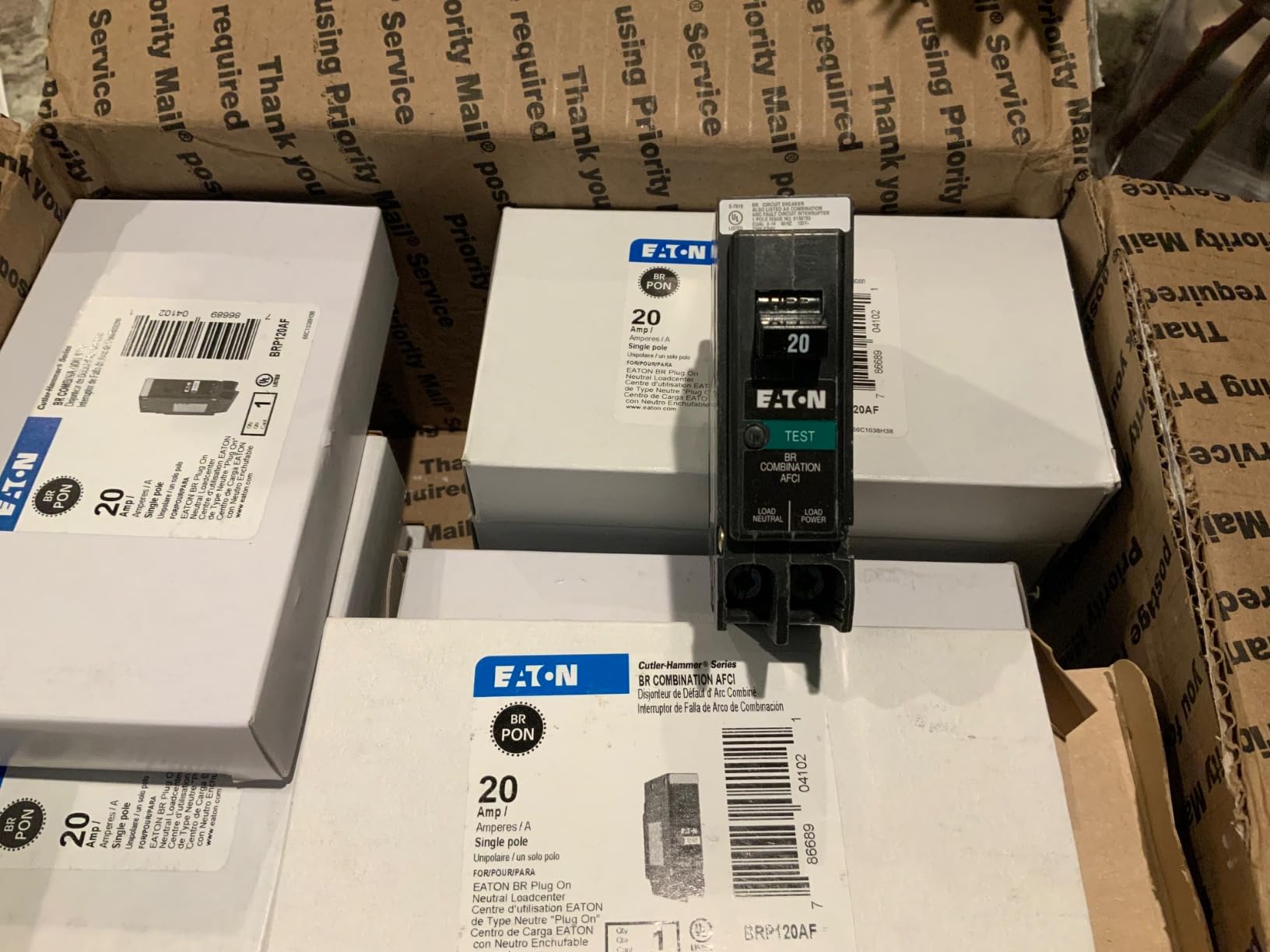 Eaton BRP120AF 20 amps Combination AFCI Single Pole Circuit Breaker, Black customer photo 1