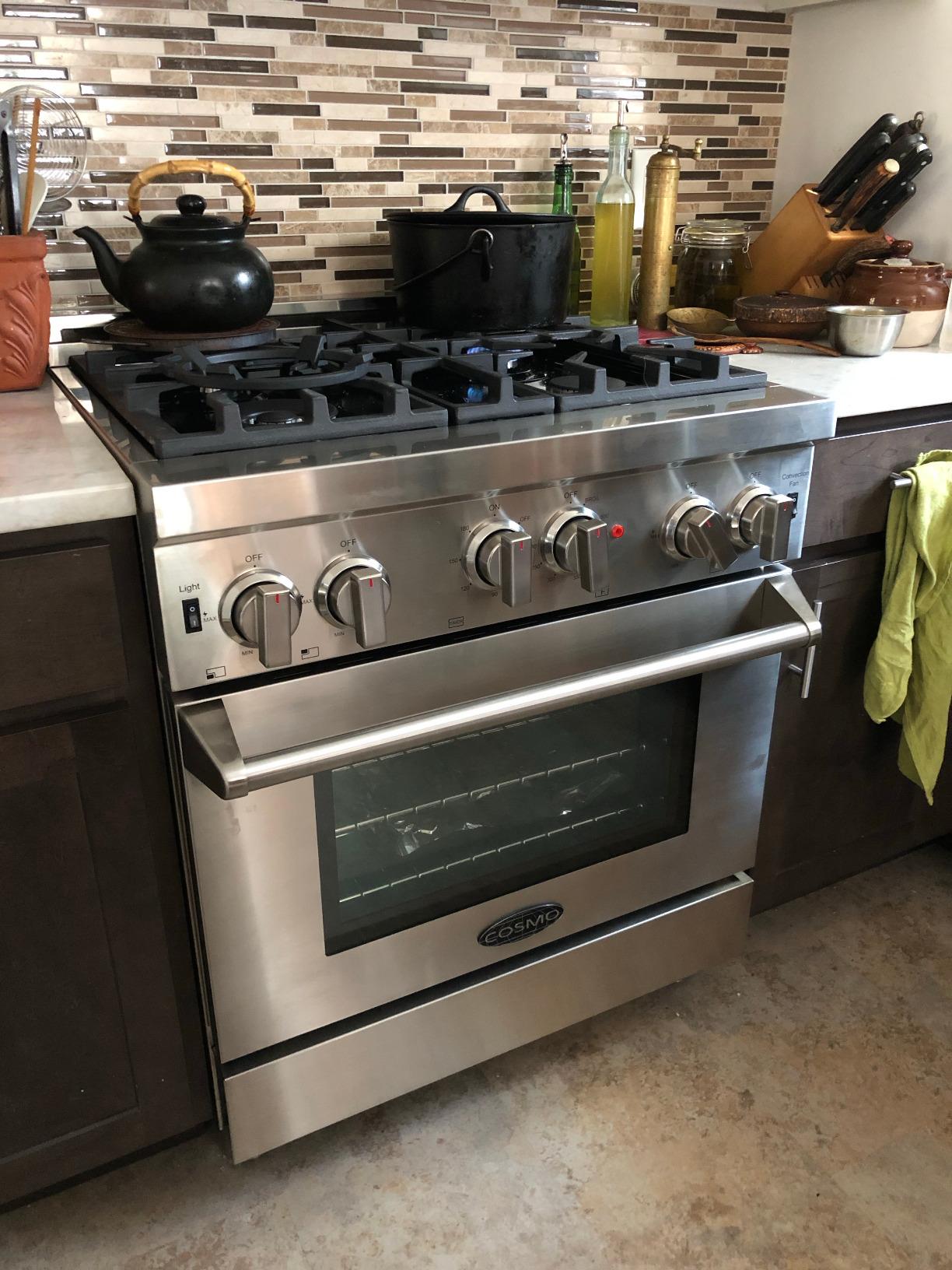 30 in. Vista Coll 4.3 cu ft 4 Burner Gas Range, Convection, Stainless Steel customer photo 1