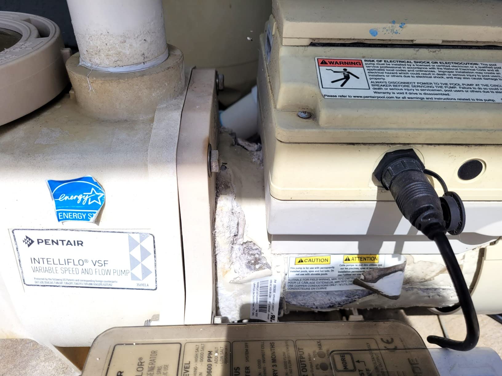 Pentair 011028 IntelliFlo VS Pool Pump, Almond customer photo 2