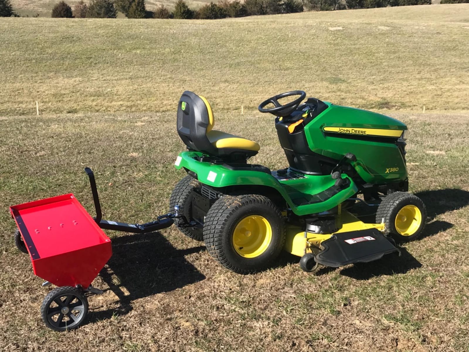 Craftsman 40 Inch Tow Behind Lawn Plug Aerator with 24 Galvanized Steel Coring Points and 140 lb Weight Tray customer photo 2