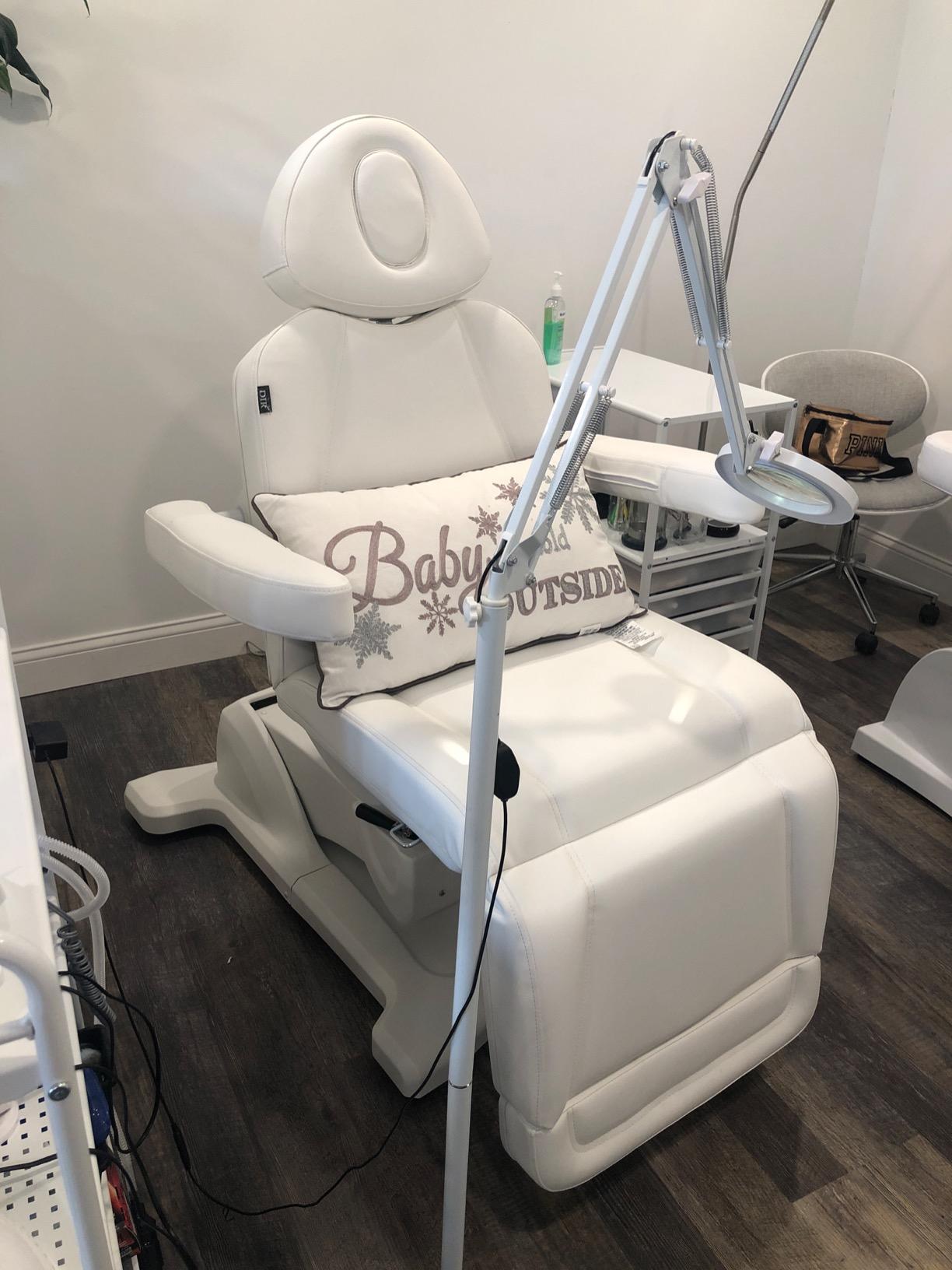 Dir Medical Spa Chair Facial Beauty Dental Podiatry Doctors Examination Chair PAVO customer photo 2