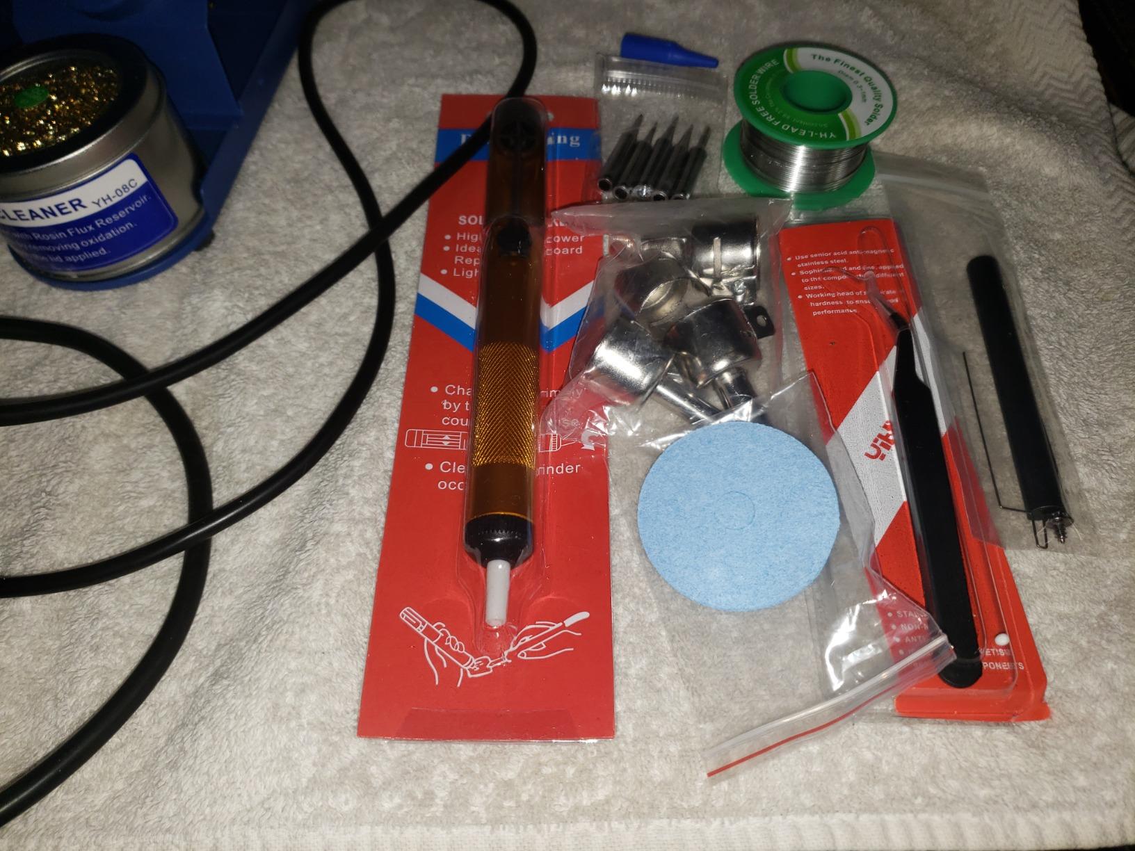 YIHUA 862BD+ SMD ESD Safe 2 in 1 Soldering Iron Hot Air Rework Station °F /°C with Multiple Functions customer photo 2