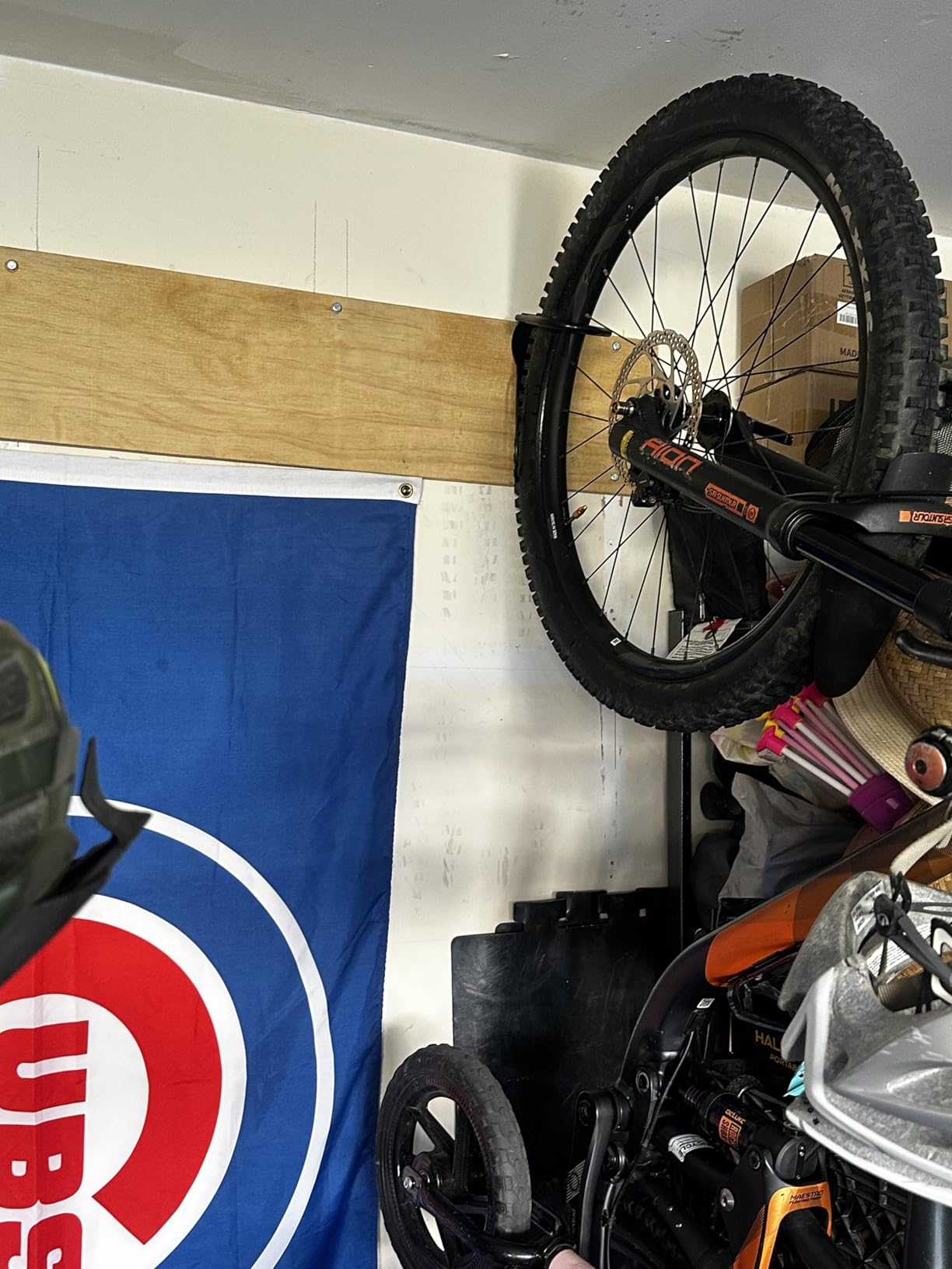 Wallmaster Bike Storage Rack for Garage, Wall Mount Bicycles Hanger customer photo 2
