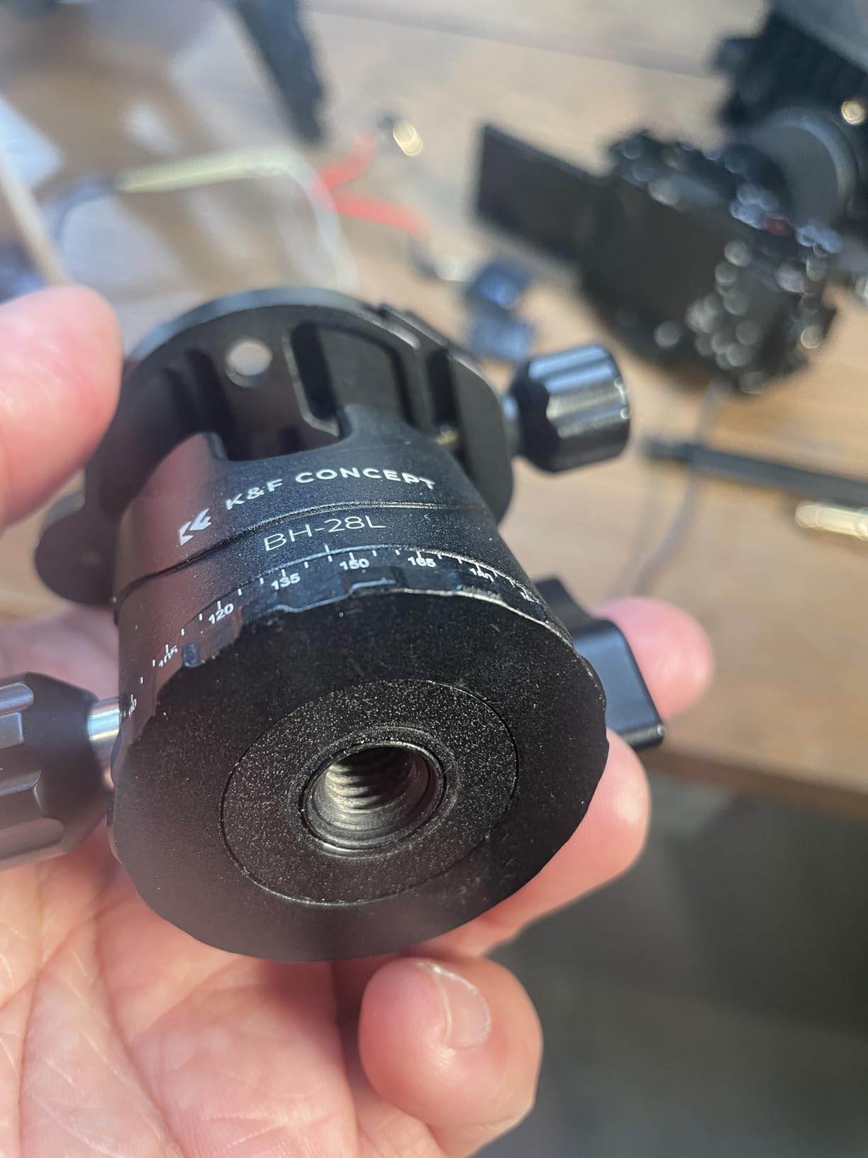 K&F CONCEPT Professional 28mm Metal Tripod Ball Head 360 Degree Rotating Panoramic with 1/4 inch Quick Release Plate Bubble Level for Tripod Monopod Slider Camera Camcorder up to 22 pounds customer photo 2