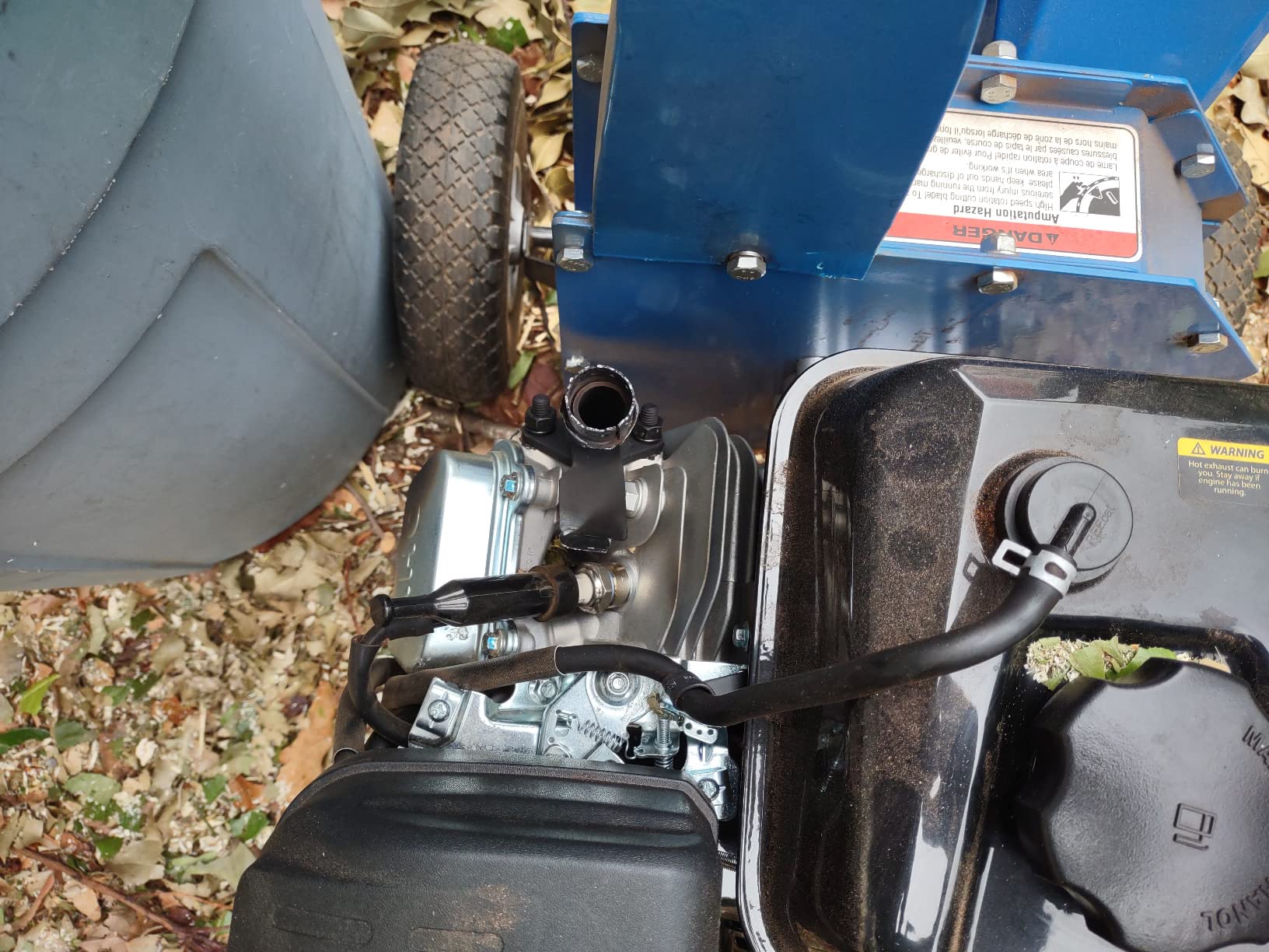Landworks Mini Wood Chipper Shredder Mulcher Heavy Duty 7HP Compact Design 3