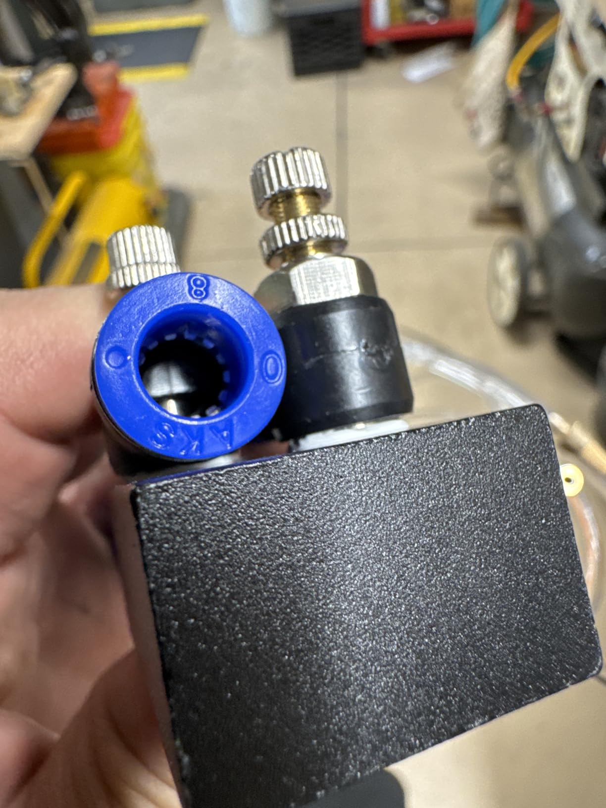 Mist Coolant Lubrication System, Flexible Hose Oil-Water Separator Spray Unit, Adjustable Mist Nozzle for Drill Press, Lathe, CNC, Milling Machine, Metal Cutting Cooling Tool customer photo 1