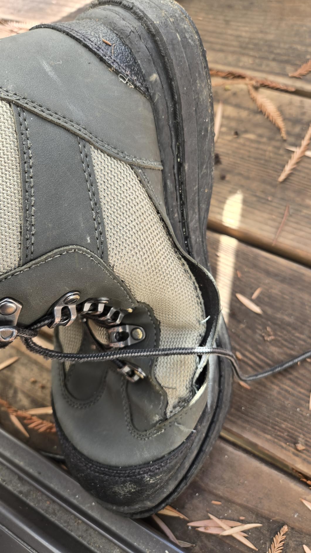 FROGG TOGGS Men's Hellbender Waterproof Fishing Wading Boot for Fishing in Felt or Cleated, Cleated, 12 customer photo 2