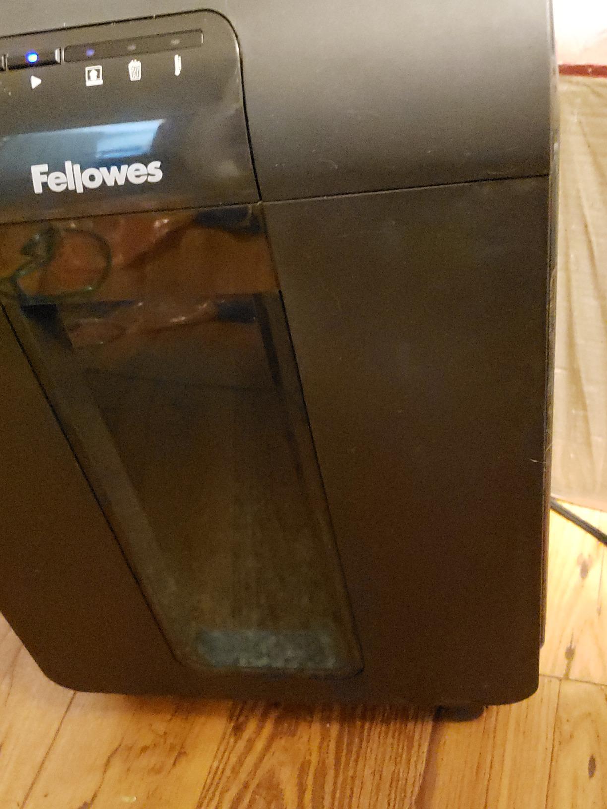 Fellowes AutoMax 600M 2-in-1 Heavy Duty Auto Feed Commercial Paper Shredder with Micro-Cut, Black customer photo 2