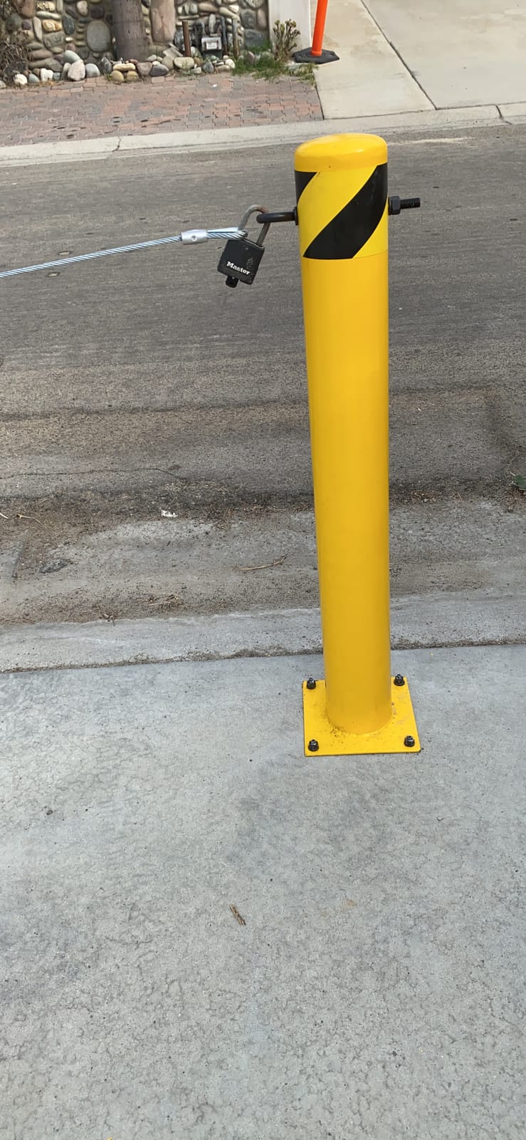 BestEquip Safety Bollard 42-4.5 Safety Barrier Bollard 4-1/2