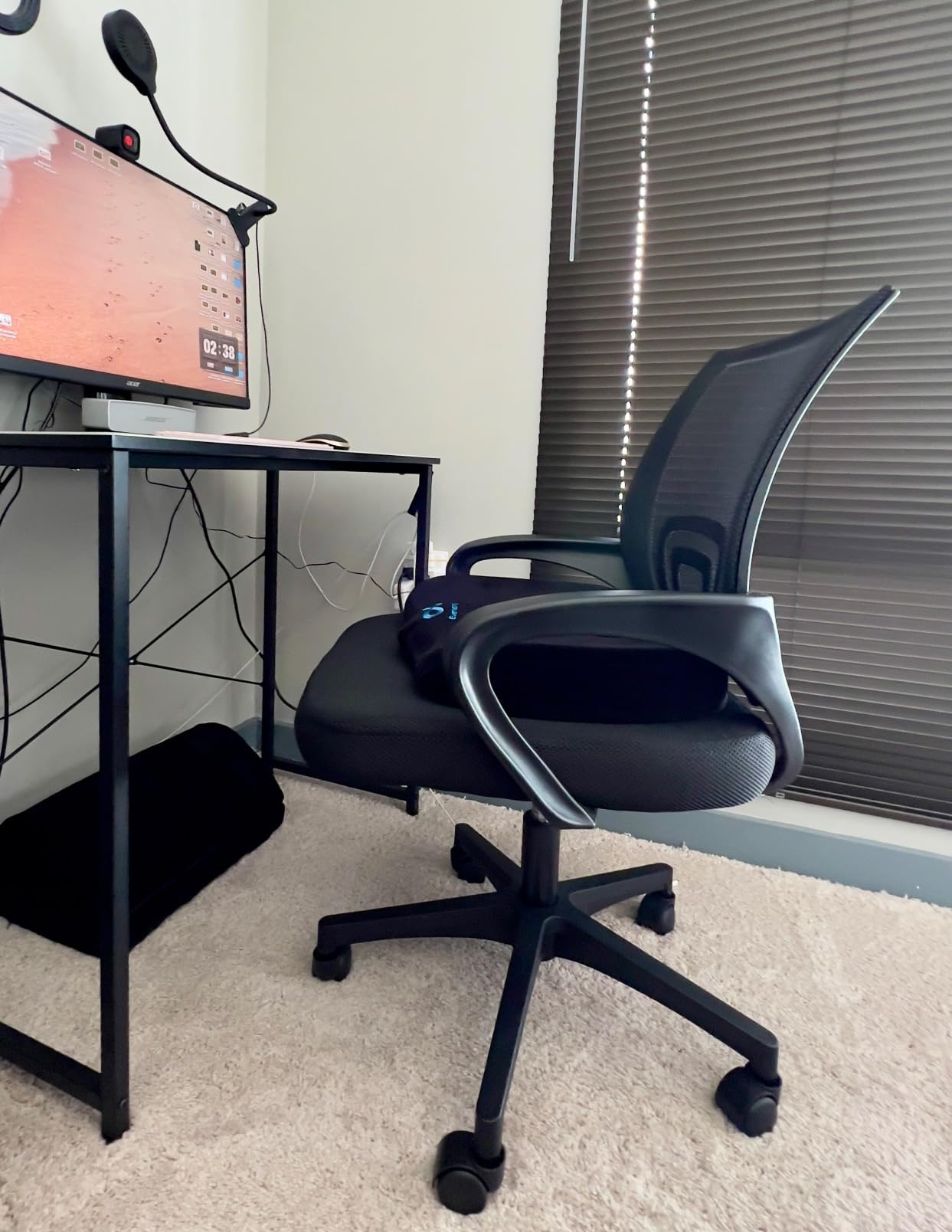 Yaheetech Mid-Back Mesh Computer Office Desk Chair Adjustable Swivel, Grey customer photo 2