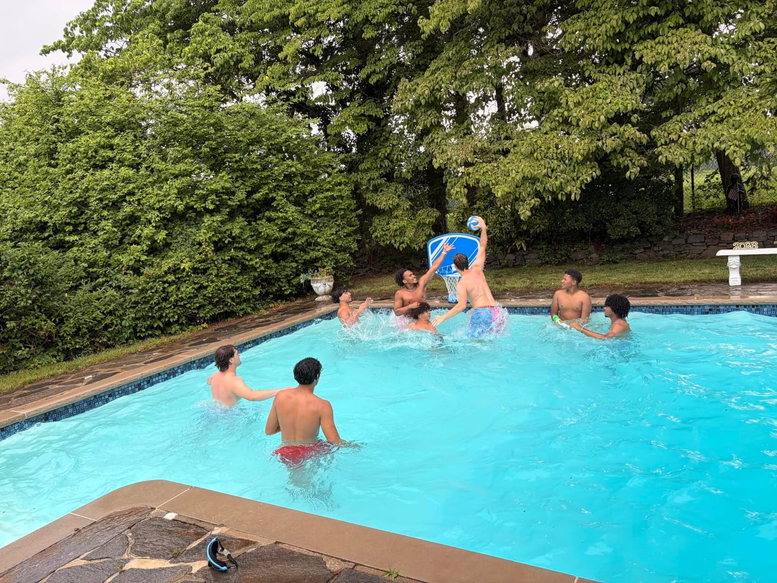 GoSports Splash Hoop PRO Pool Basketball Game – Modern Poolside Basketball Hoop with Backboard, Ball & Pump – Swimming Pool Basketball Hoop for Inground & Above Ground Pools customer photo 1