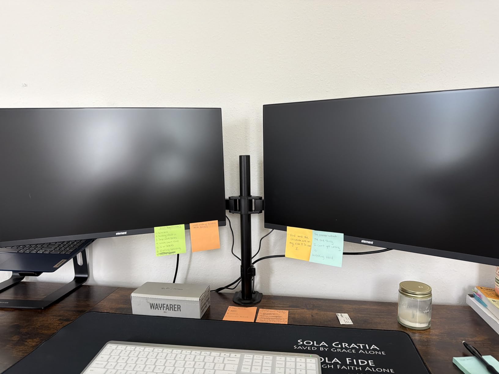 ErGear Dual Monitor Stand, Heavy Duty Adjustable Monitor Desk Mount for 2 Screens up to 32 Inches, Fully Adjustable Height, Tilt, Swivel, Rotate, Supports 17.6 lbs per Monitor Arm, Easy Installation customer photo 2