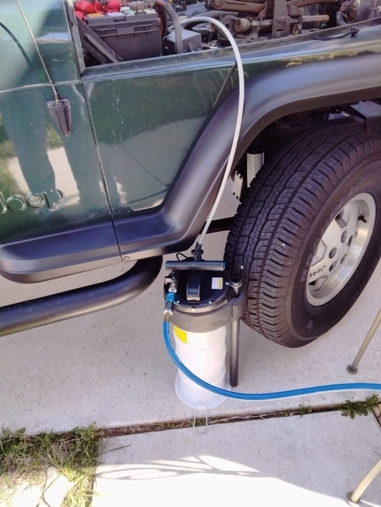 FOUR UNCLES 6.5L Pneumatic/Manual Oil Extractor Pump customer photo 2