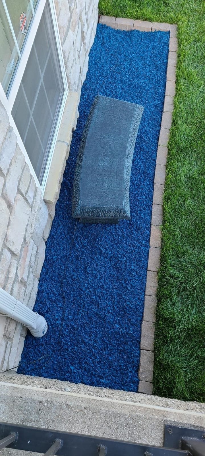 Playsafer Rubber Mulch Nuggets Protective Flooring for Playgrounds, Swing-Sets, Play Areas, and Landscaping (400 LBS - 16 CU. FT., Brown) customer photo 1