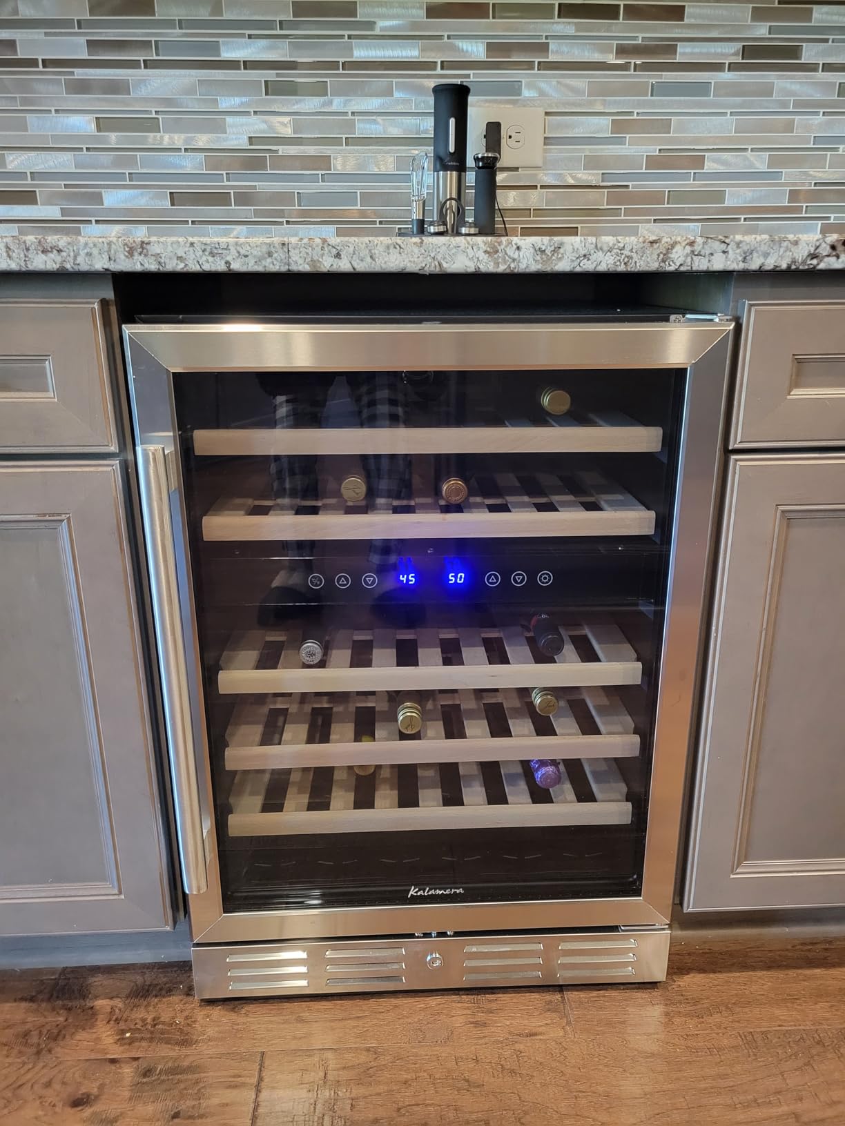 Beverage Fridge 24 Inch Beverage and Wine Cooler Built-in or Freestanding - 120 Cans & 16 Bottles Capacity Wine Refrigerator Cooler customer photo 2