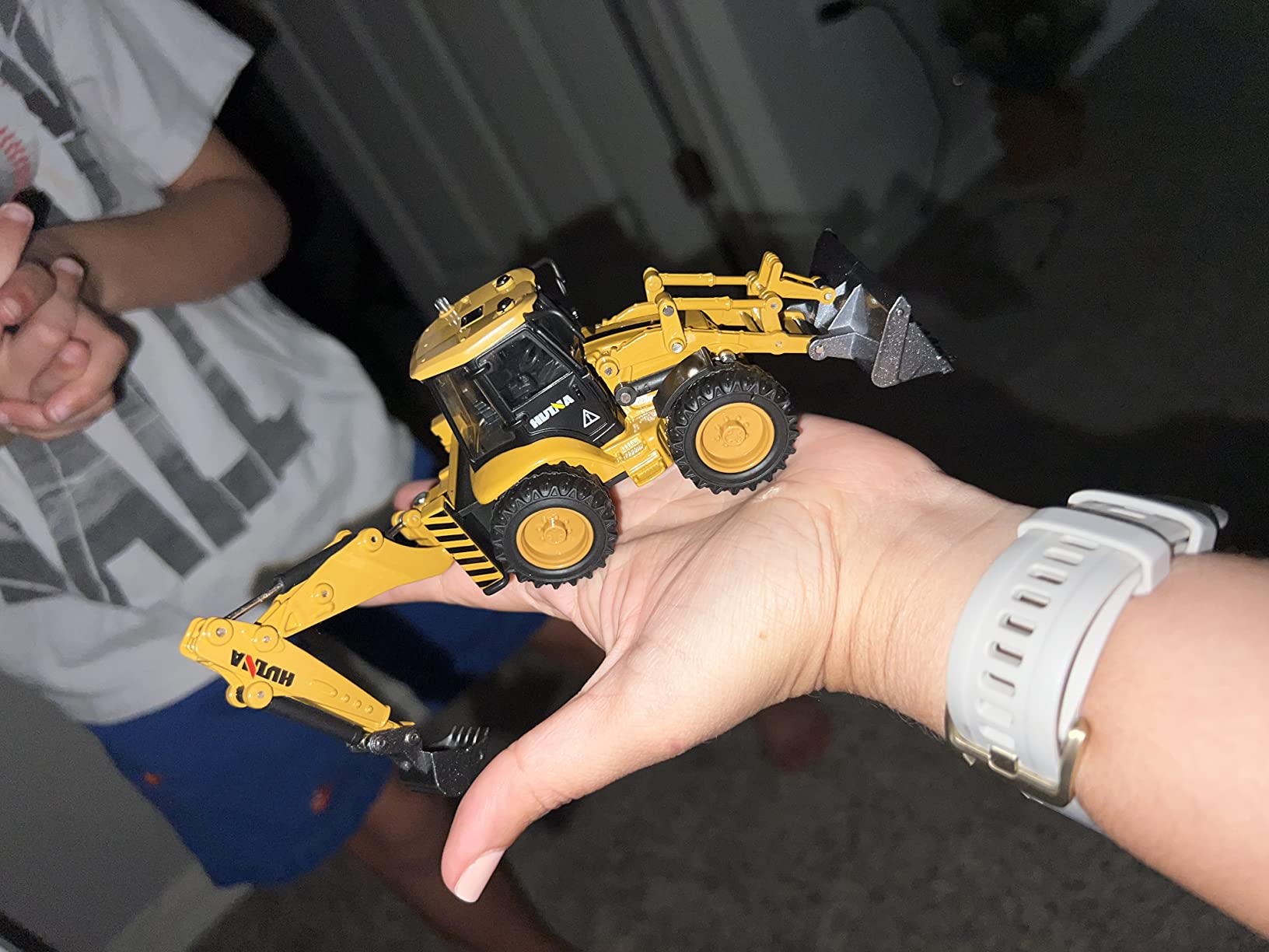 Gemini&Genius Backhoe Loader Toy for Kids Heavy Duty Wheel Excavator Loader customer photo 2
