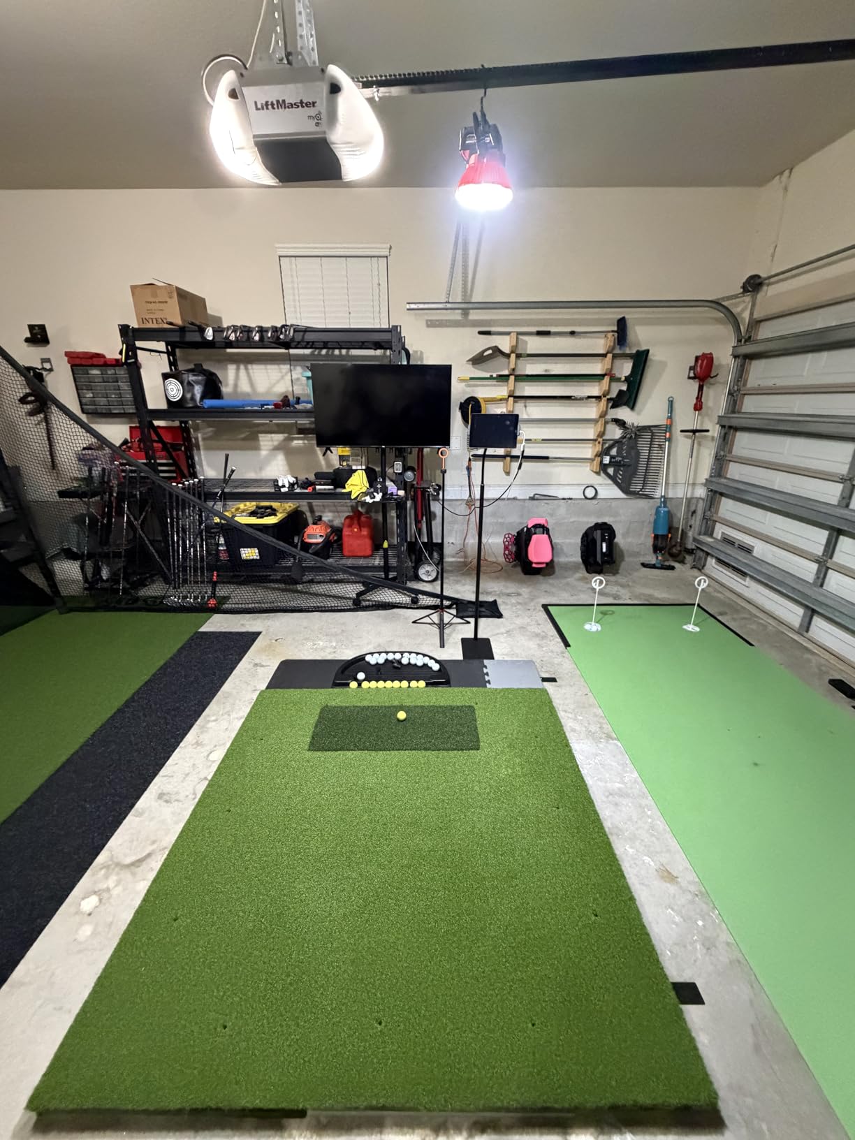 GoSports Elite Golf Hitting Mat for Indoor and Outdoor Practice - Withstands Thousands of Shots - Heavy-Duty Turf Driving Range Mats Works with Golf Simulators - Includes 3 tees - Choose Your Size customer photo 1