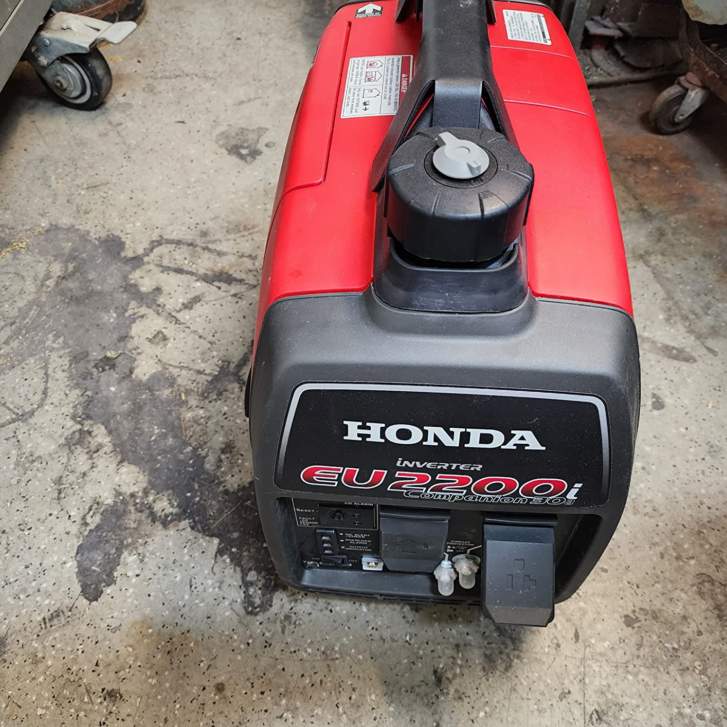 Honda EU2200i Companion 2200 Watt Inverter Generator (EU2200ITAN5) customer photo 1