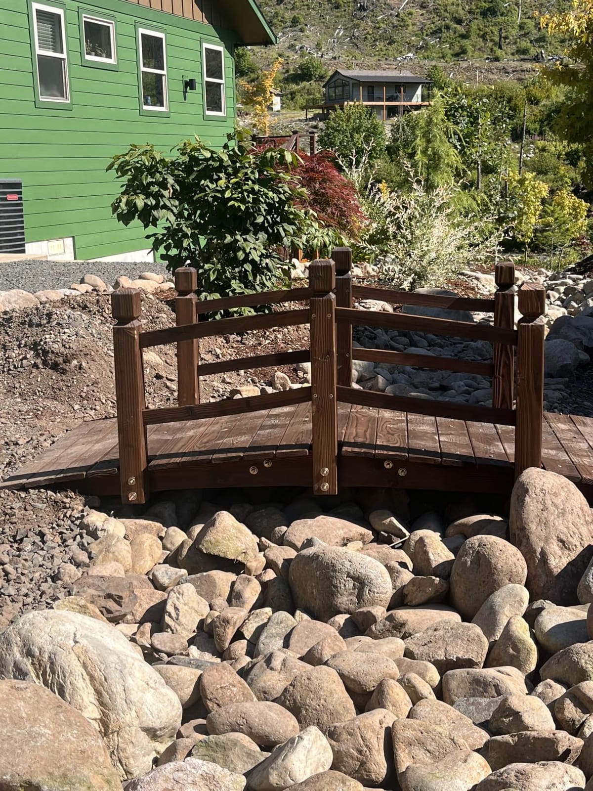 5FT Wooden Garden Bridge Arch Stained Finish Footbridge Decorative Backyard Bridge with Double Safety Railings Outdoor Lawn Pond Bridge Walkway for Garden Yard Patio Courtyard Farm Stream Creek customer photo 1