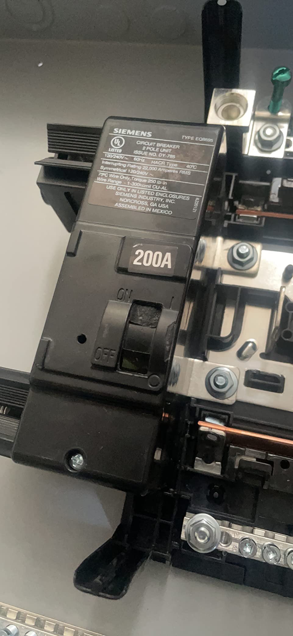 SN Series 200 Amp 40-Space 40-Circuit Main Breaker Plug-On Neutral Indoor Load Center customer photo 2
