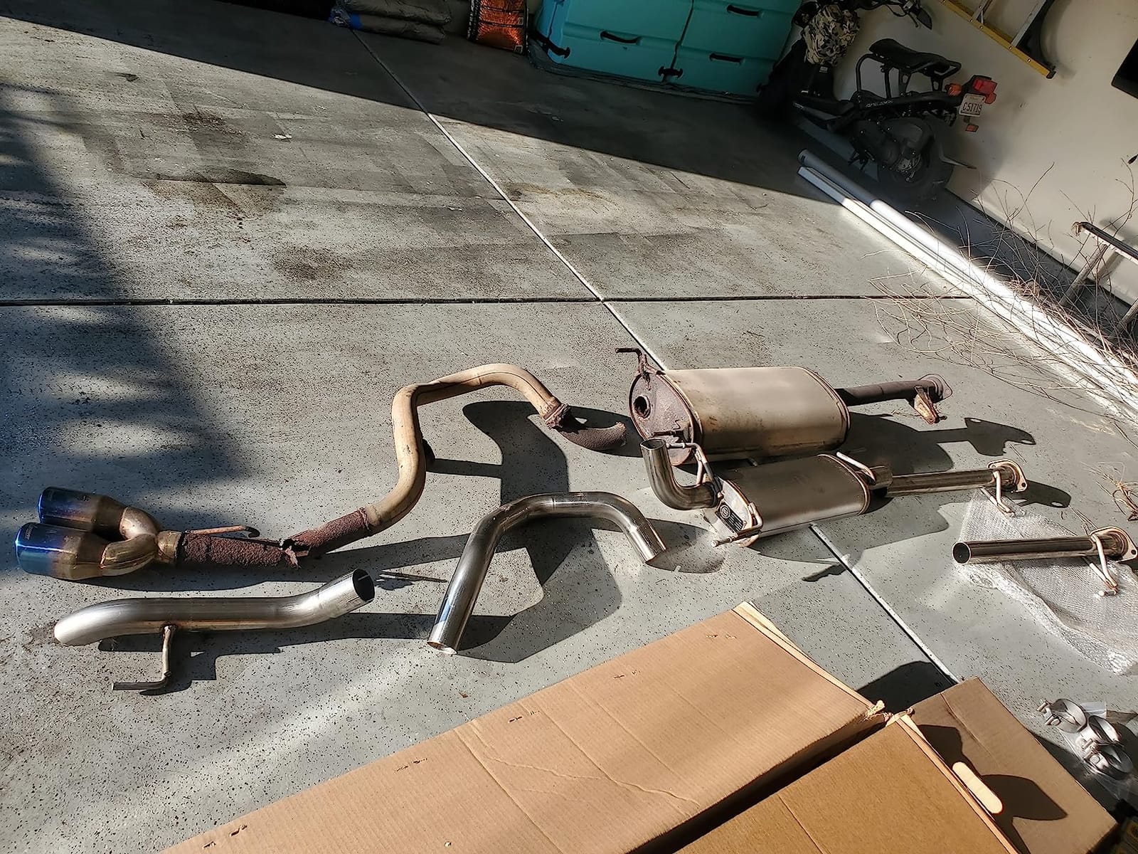 MagnaFlow Performance Cat-Back Exhaust System Kit 19544 | Overland Series, Single Passenger Side Rear Exit, Fits Select Lexus GX470, Lexus GX460, Toyota 4Runner customer photo 1