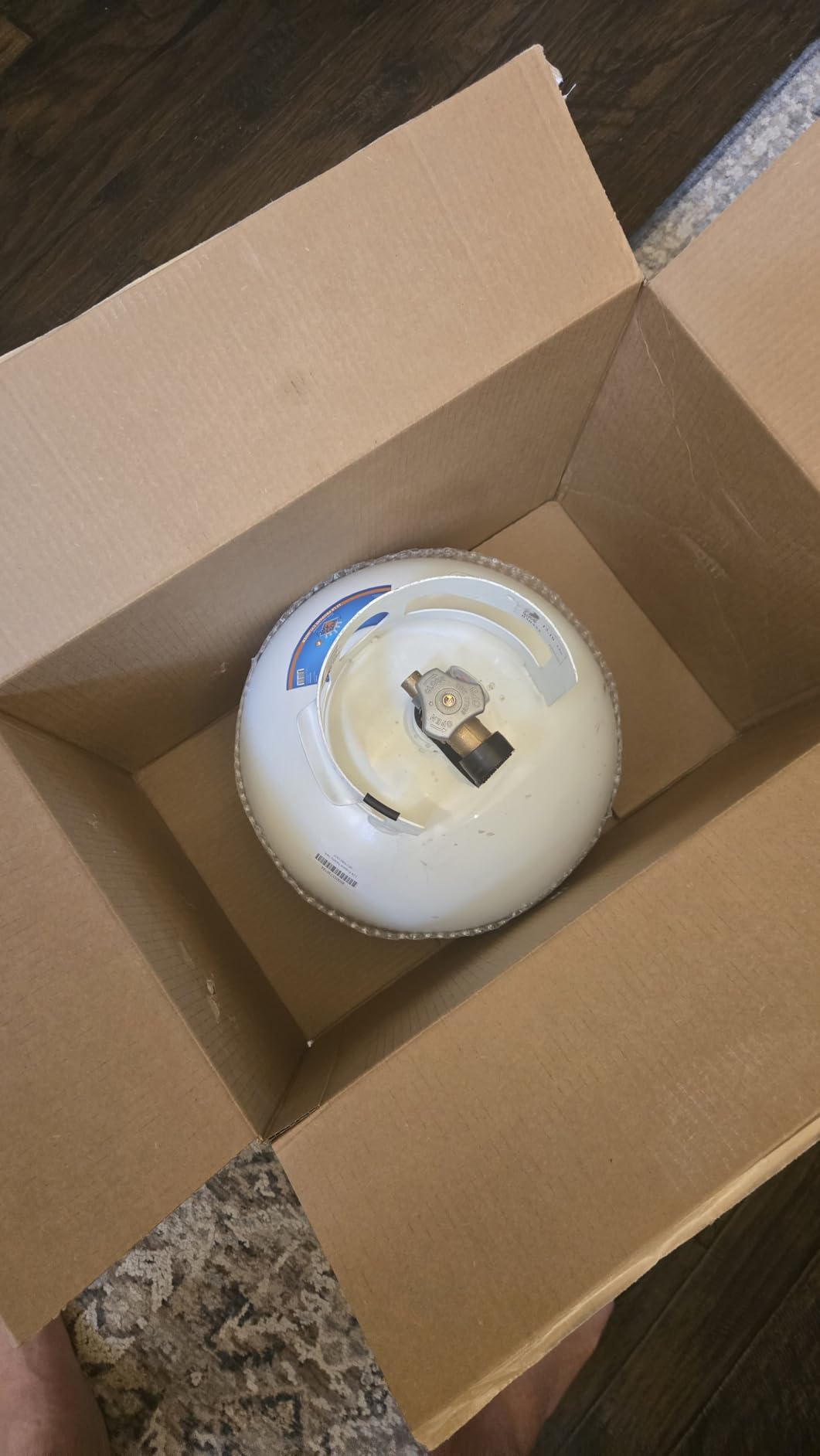 Flame King YSN11SQT 11 Pound Propane Tank Cylinder Squatty with Type 1 OPD Valve, White customer photo 2