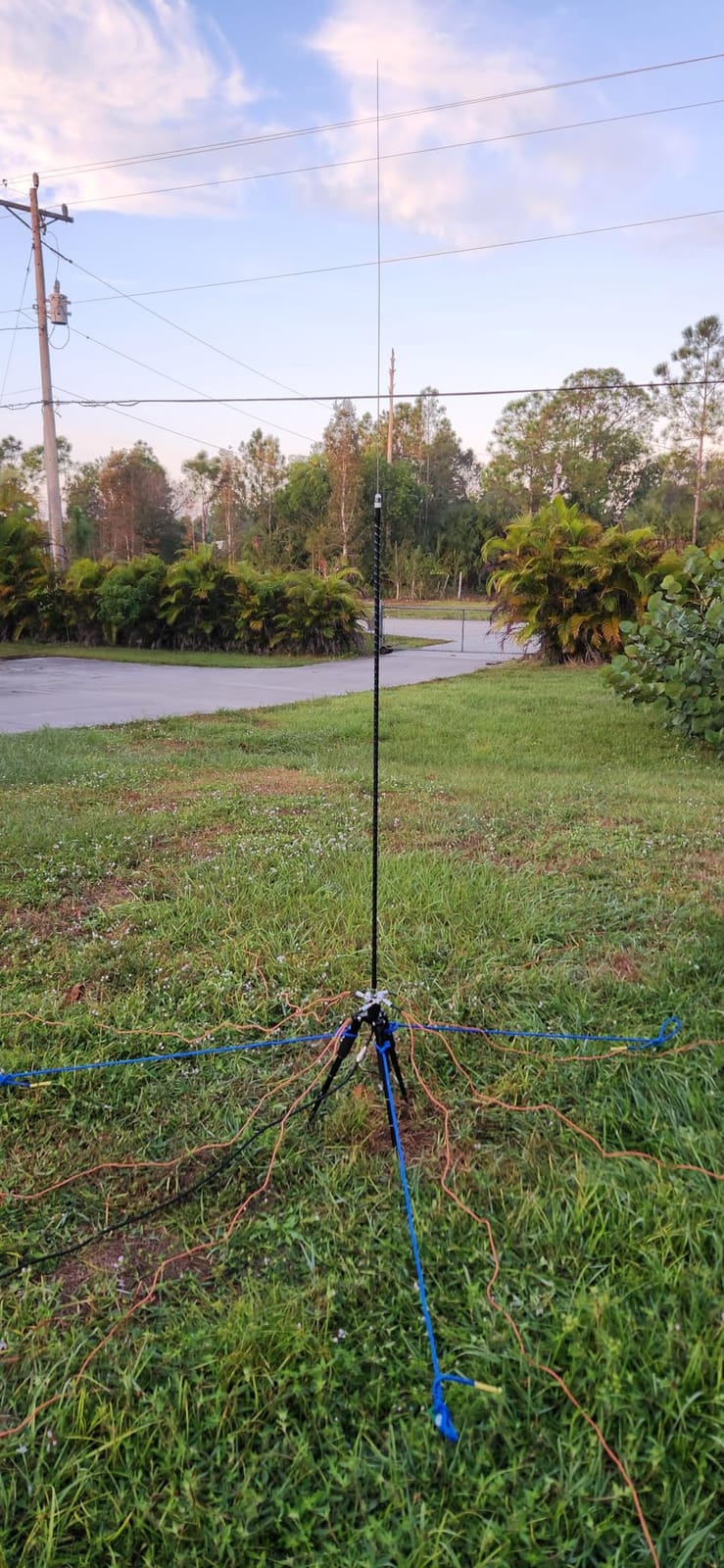 Gabil GRA-ULT01 MK3 Portable Antenna Tripod with SO-239 & 3/8