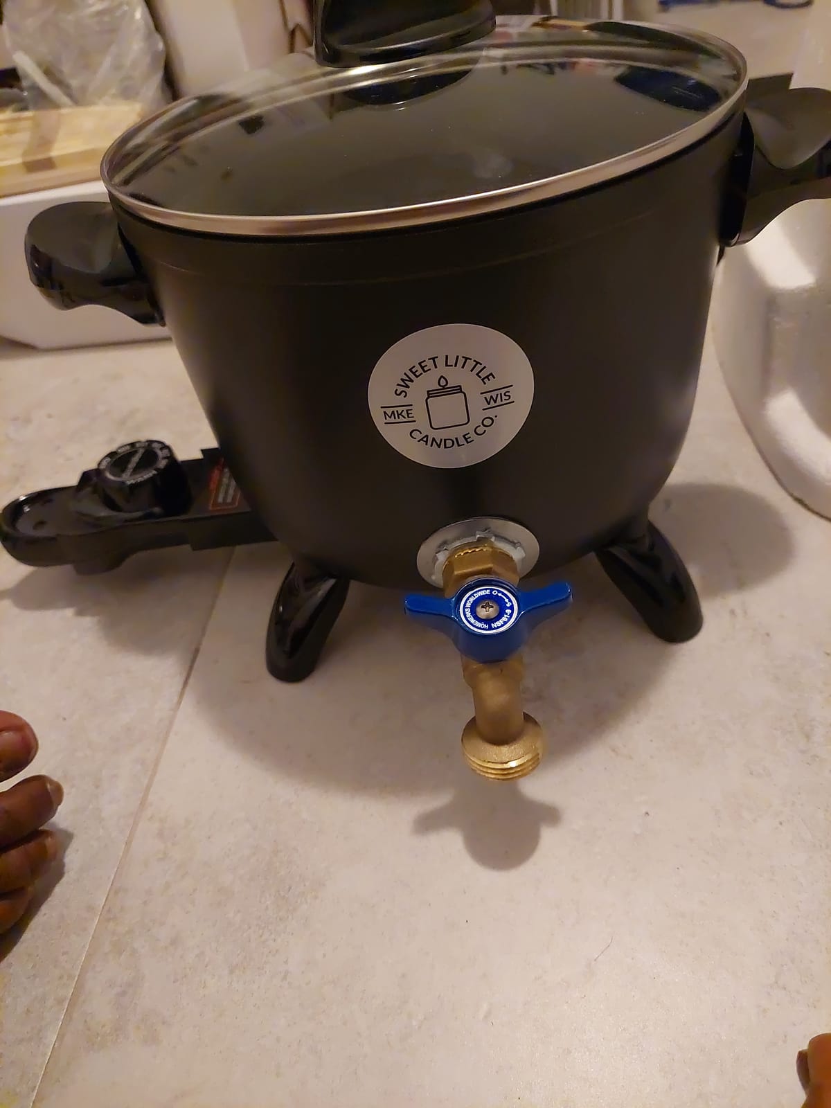 USA MADE, Wax Melter for Candle Making, Easy Turn Handle, Holds 10lbs of Melted Wax customer photo 2