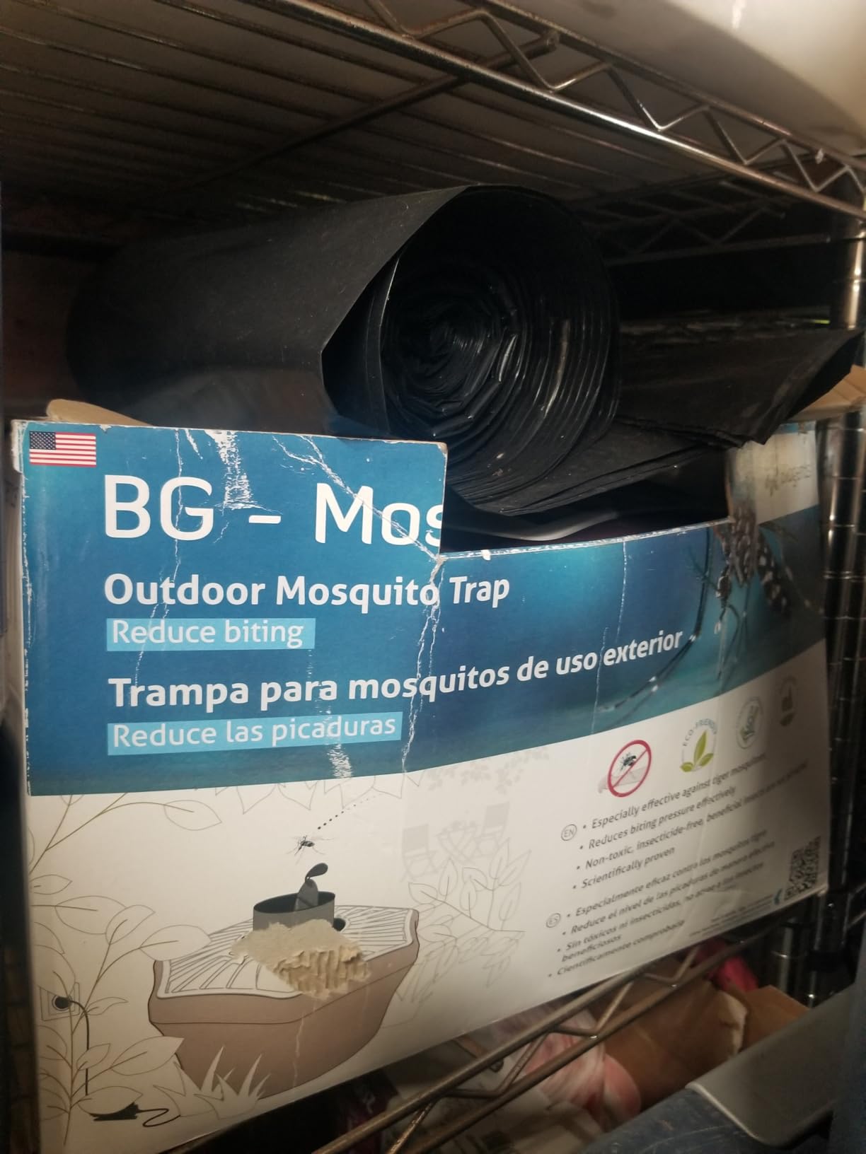 Biogents Mosquitaire Outdoor Trap with CO2 Booster for Biting Mosquitoes | Insecticide-free and effective against all mosquitoes, Sweetscent lure & CO2 Booster Kit included, CO2 tank not included customer photo 1