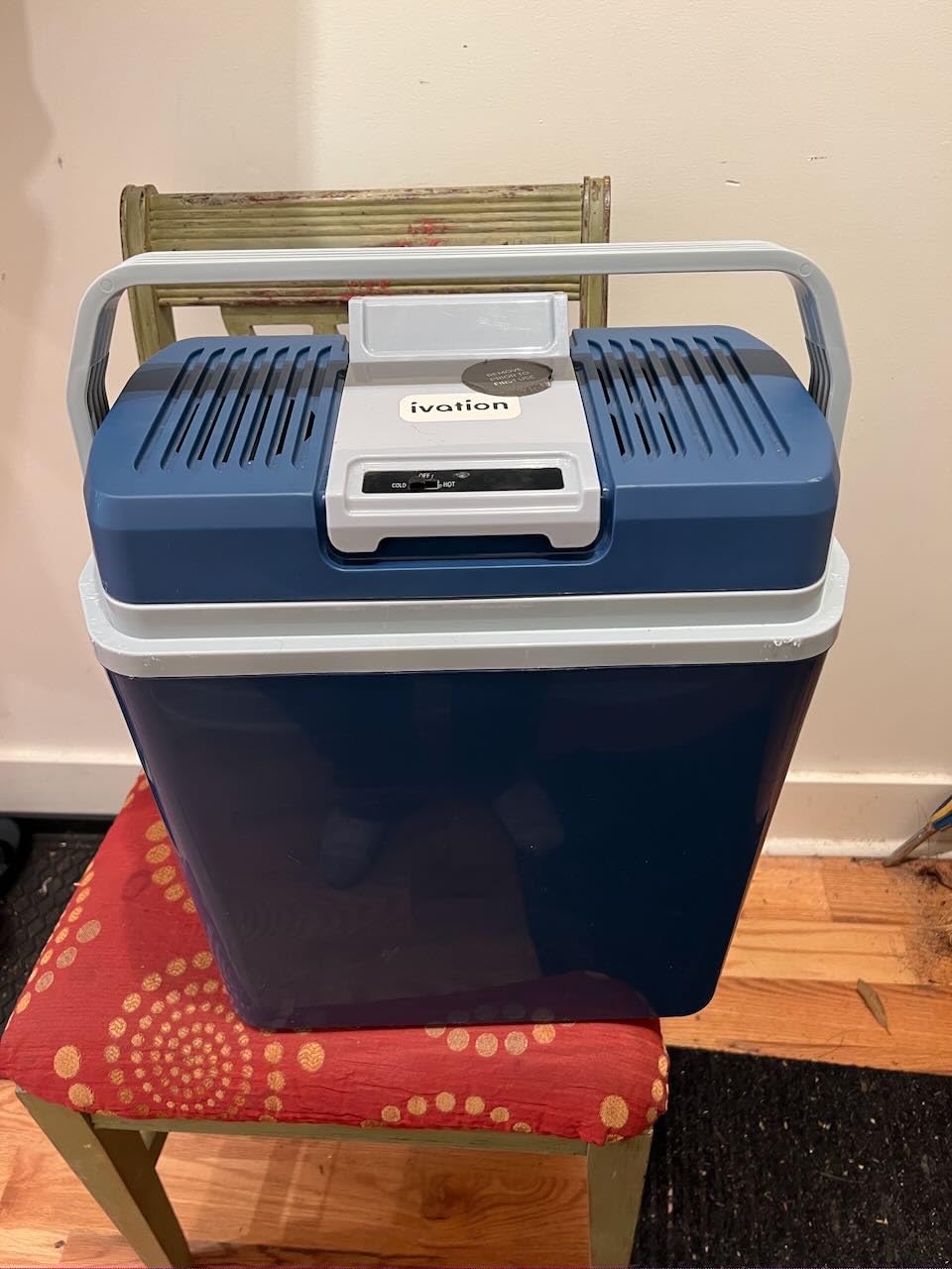 Ivation Electric Cooler & Warmer, Portable Thermoelectric Fridge w/Handle | for Vehicles & Trucks| Includes 110V AC Home Power Cord & 12V DC Car Adapter for Camping, Travel & Picnics, 24L customer photo 1