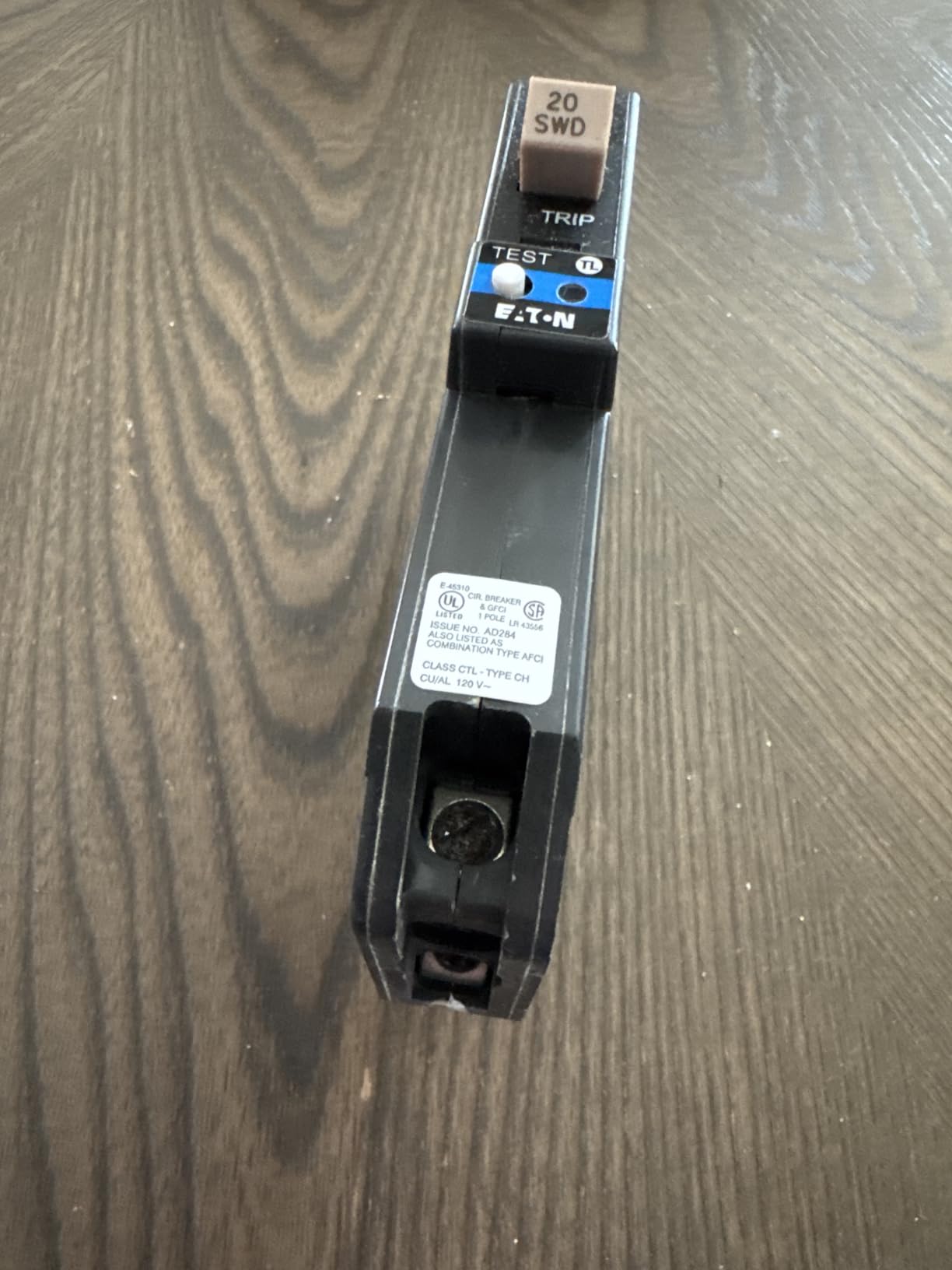 Eaton Cutler-Hammer Eaton CHFN120DF (New Version of CHFAFGF120) Pigtail Connection Dual Function AFCI/GFCI Circuit Breaker 1-Pole 20 Amp 120 Volt AC (1), White customer photo 2