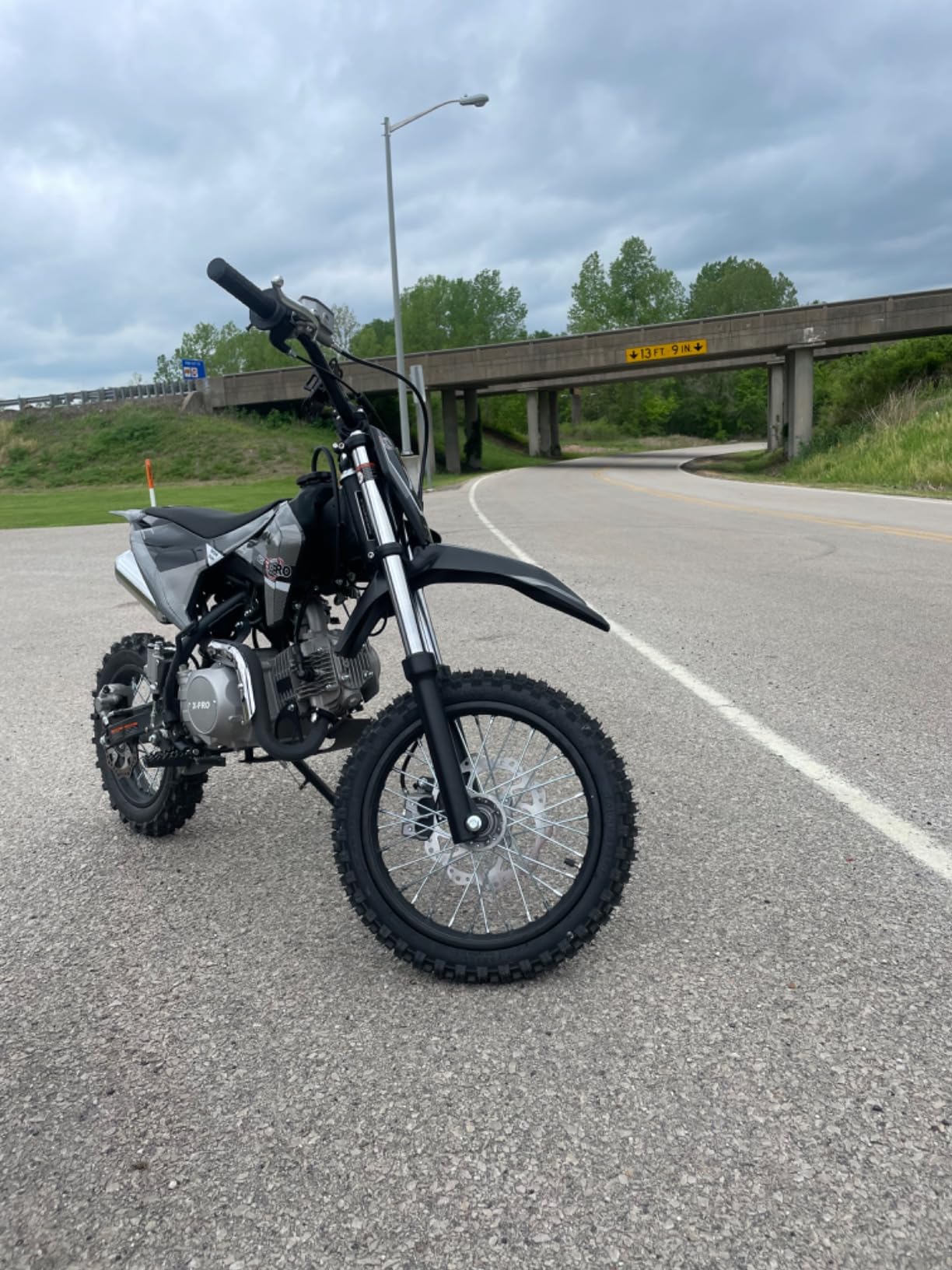 X-PRO Lynx 125cc Dirt Bike with 4-Speed Semi-Automatic Transmission, Kick Start, Big 14