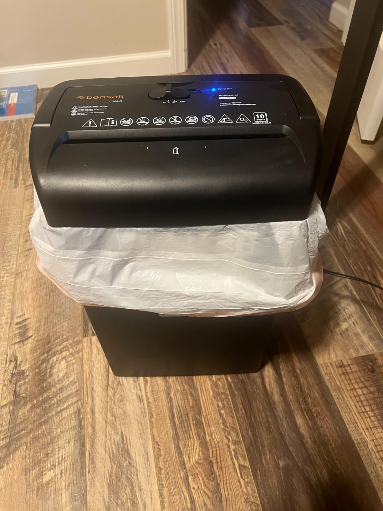 Bonsaii 10-Sheet Heavy Duty Cross Cut Paper Shredder for Home Office customer photo 1
