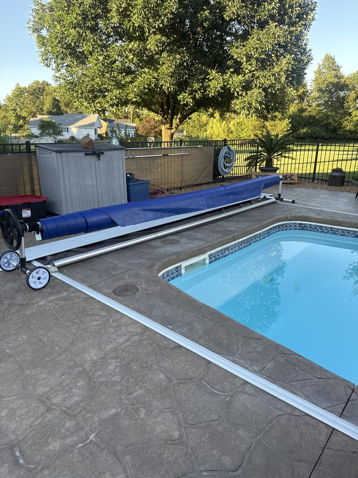 18FT Pool Cover Reel Set for Inground Pools, Fits 6-18 ft Wide Pool | Adjustable In-Ground, Easy-Crank Handle, Rust-Resistant Tube, Fits 6-18 ft Wide Pools, Aluminum customer photo 1