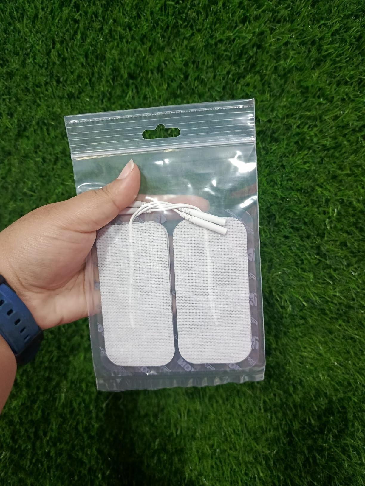 AUVON TENS Unit Replacement Pads Combination Set, 20 Packs Multiple Sizes Electrodes for TENS Unit, Reusable and Latex Free Pigtail TENS Pads for Multiple Pain Relief, 2mm Connector customer photo 1