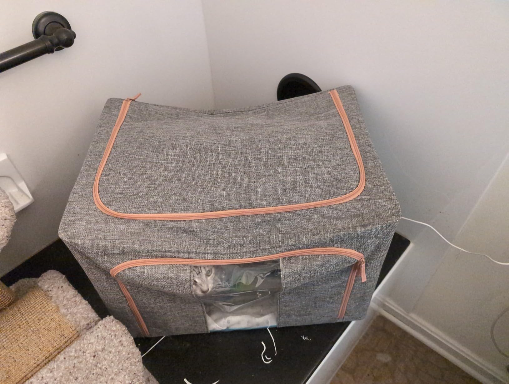 REDDOUDOU Puppy Incubator, Pet Atomization Oxygen Box, Incubator for Kitten and Puppies, Pet Nncubator with Nebulization Kit and Pets Blanket 100L customer photo 2