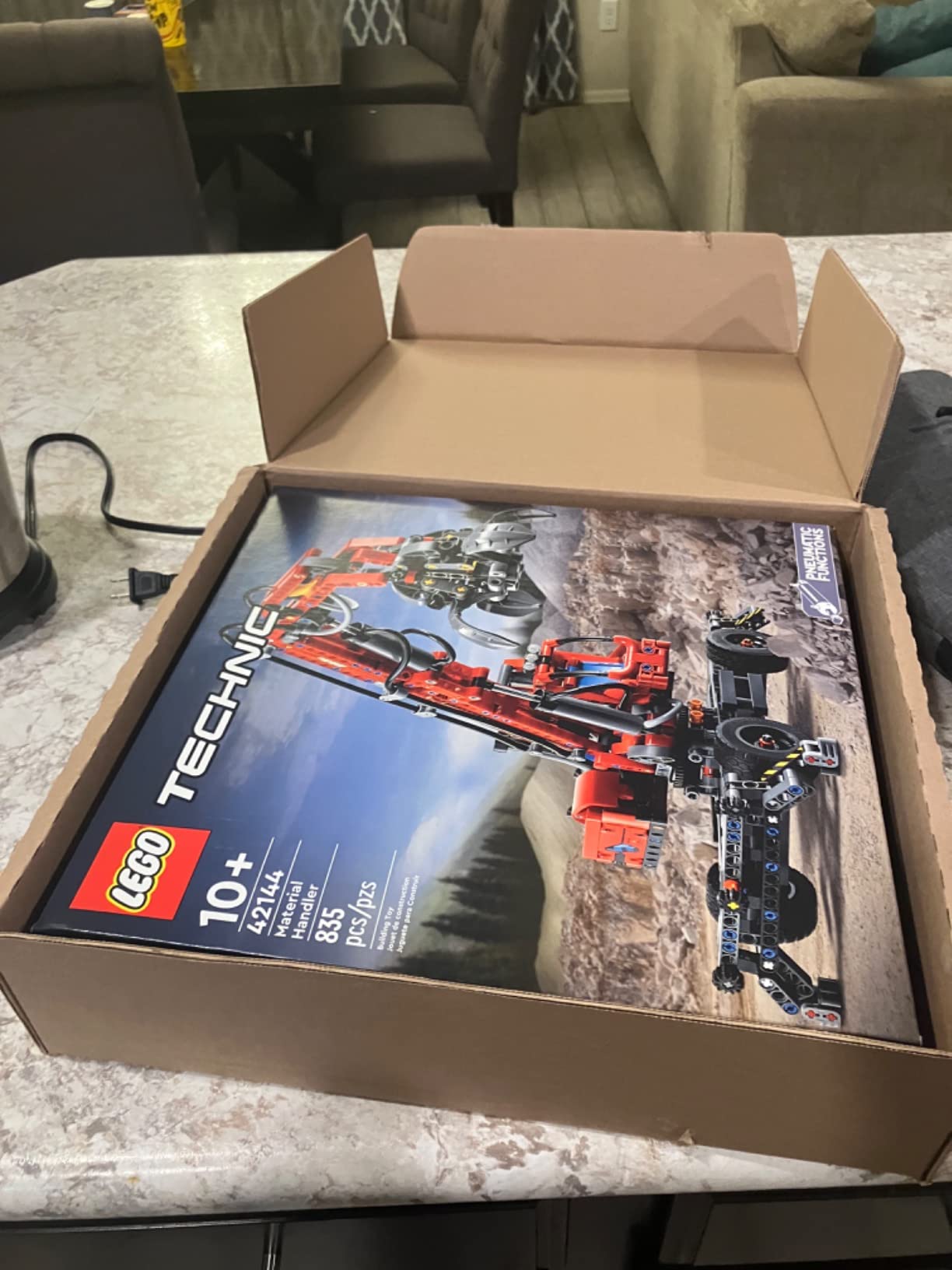 LEGO Technic Material Handler 42144, Mechanical Model Crane Toy, with Manual and Pneumatic Functions, Construction Truck Building Set, Educational Toys customer photo 1
