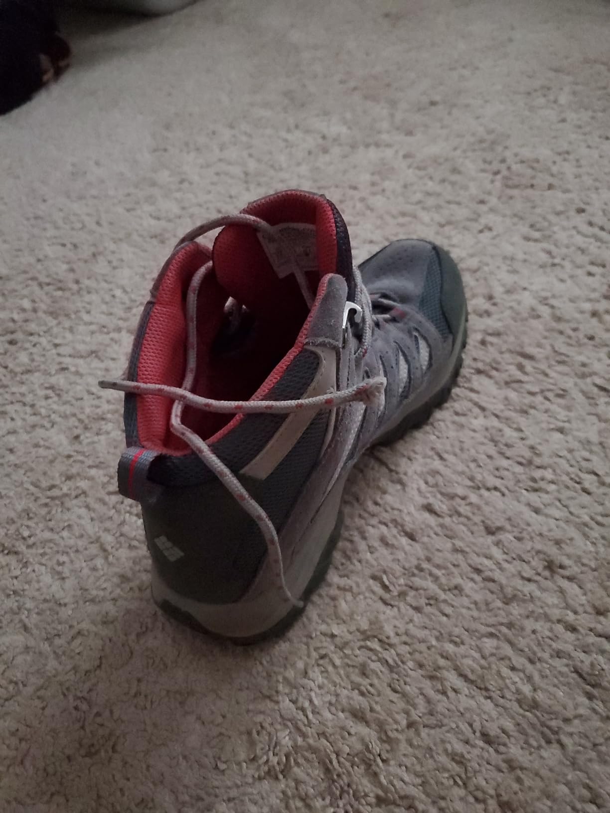 Columbia Women's First Generation Crestwood Mid Waterproof customer photo 2