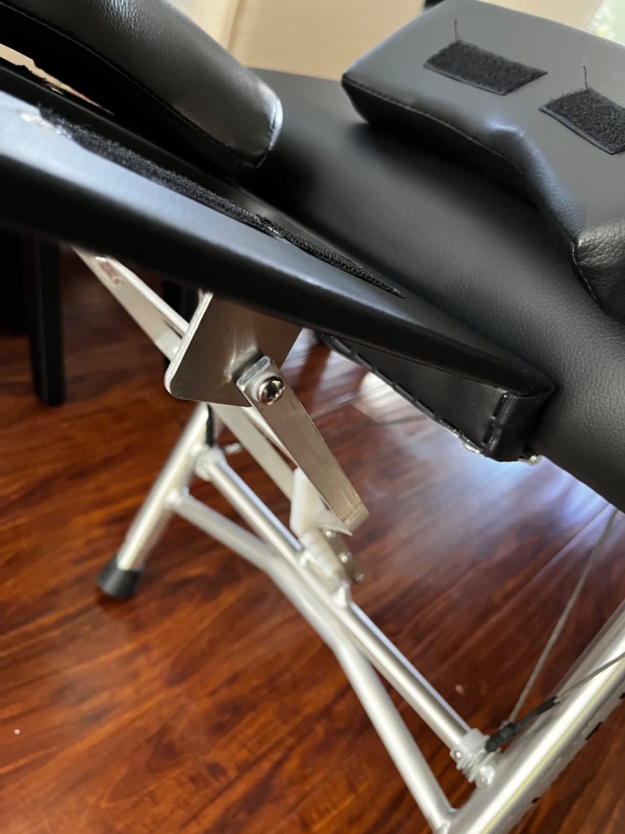 Classic Chiropractic Table | Professional-Grade Stability Table | Perfect for Sport Chiropractor | Lightweight and Simple Setup | MagLock Technology | Trusted by Olympics customer photo 1