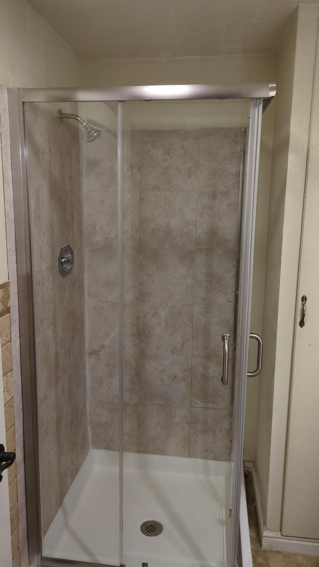 ELEGANT Corner Shower Enclosure 34 in. D x 34 in. W x 72 in. H, Double Sliding Shower Door with 1/4 in. Clear Tempered Glass, Black Framed Sliding Shower Enclosure customer photo 1