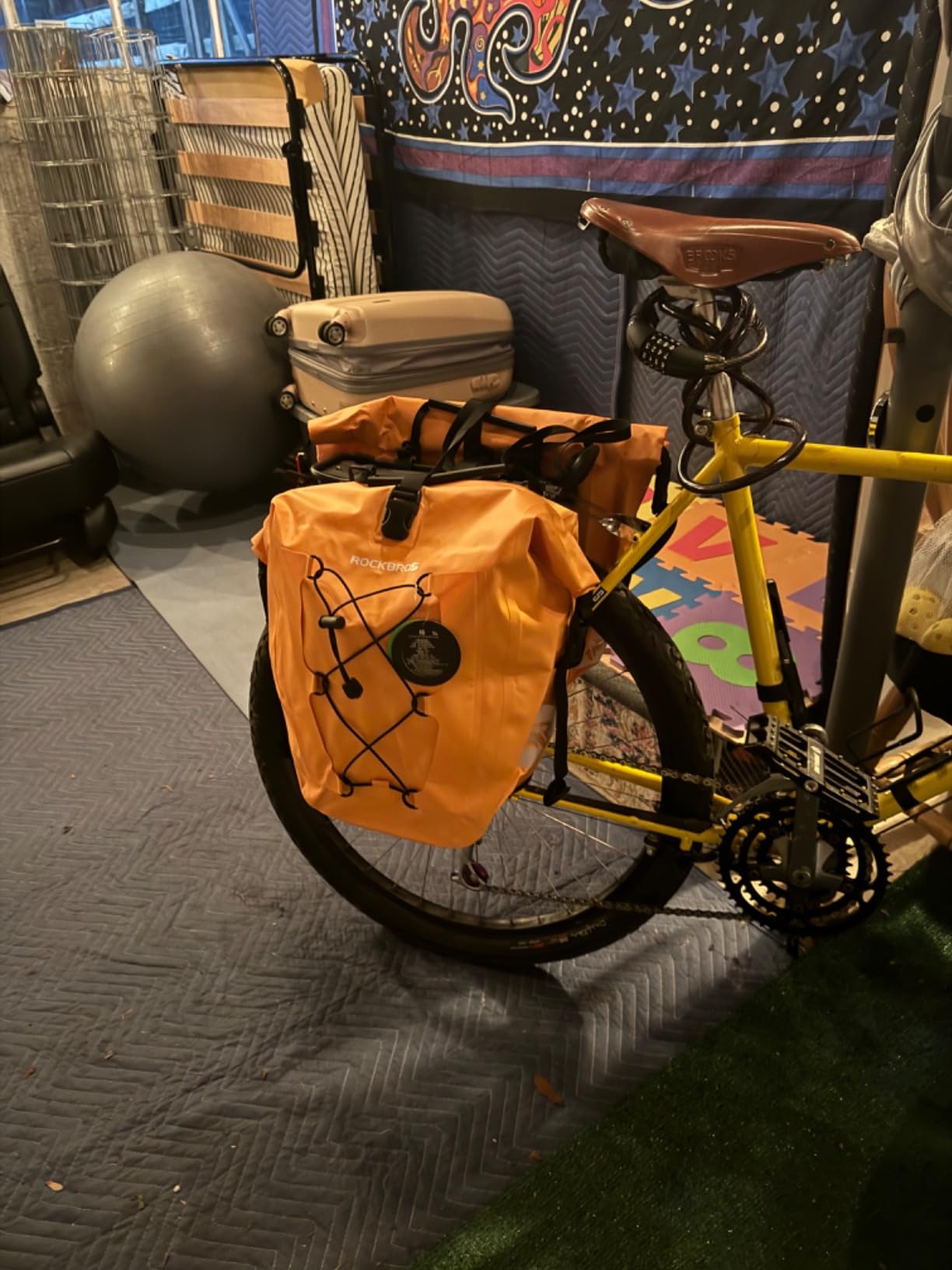 ROCKBROS Bike Panniers Waterproof Max 30L Capacity Cycling Traveling 1 Pack customer photo 2