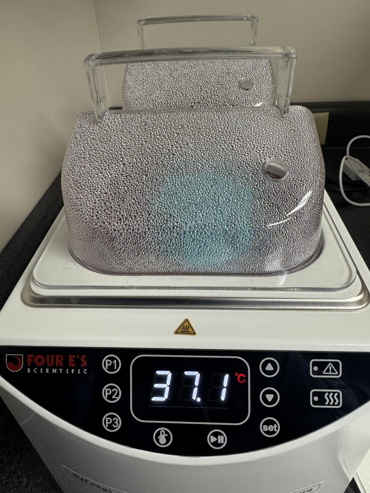 4E's USA Water Bath - Digital 2 Liter Laboratory Electric Water Bath with Precise Temperature Control, Double Safety Features, and Easy to Read LED Display, Model WB101 customer photo 1
