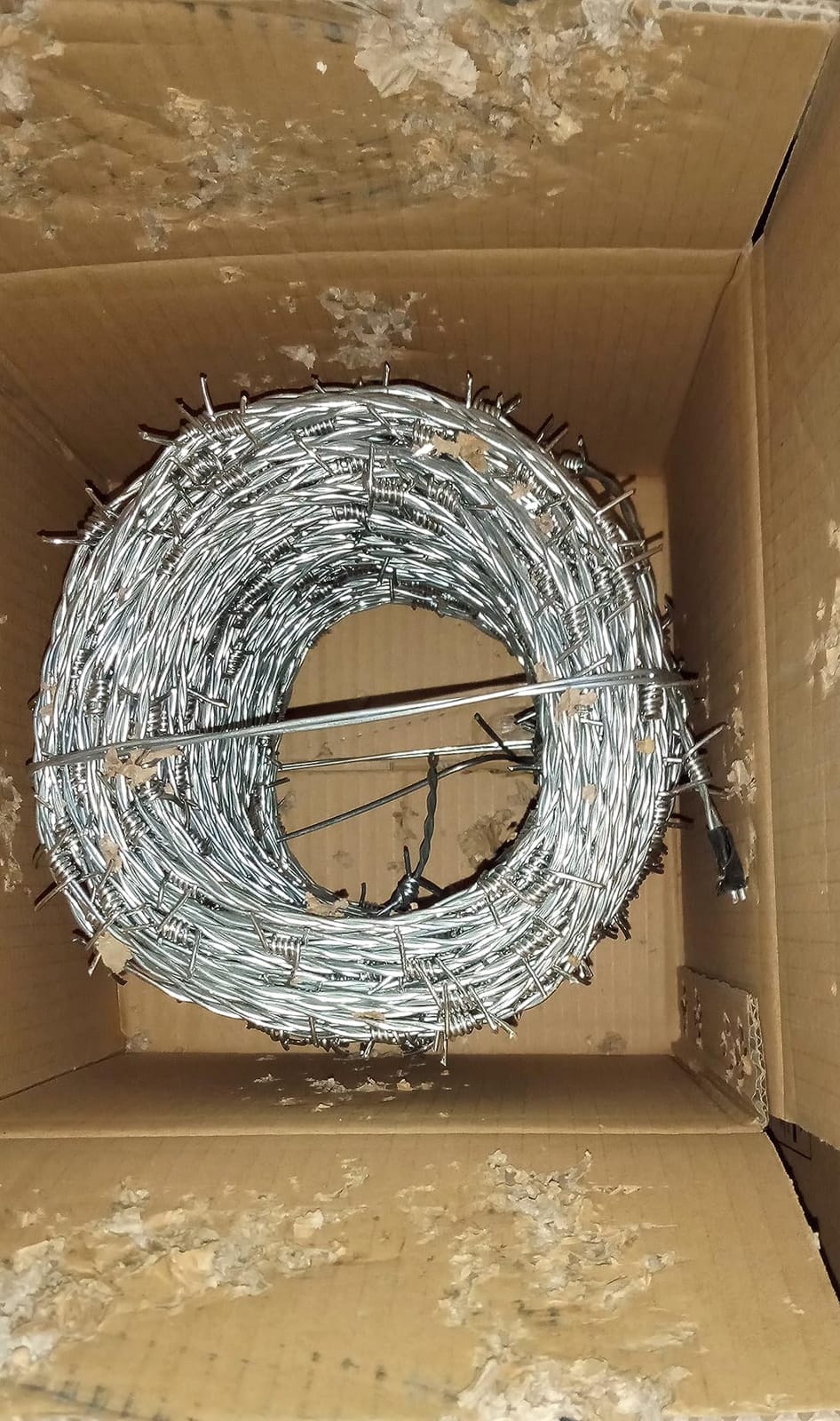 Barbed Wire 328FT (100m), 15 Gauge(1.7mm) 4 Point Barbed Wire Fence customer photo 2