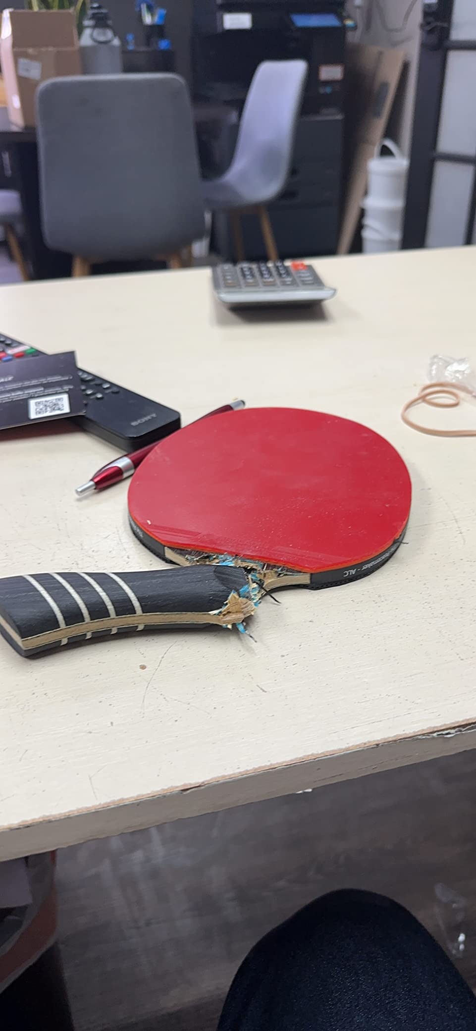 The Peace Maker ALC - Professional Ping Pong Paddle - Carbon Fiber Table Tennis Racket Producing Maximum Spin & Control for All Levels - Hard Carry Case & Ergonomic Handle. customer photo 1