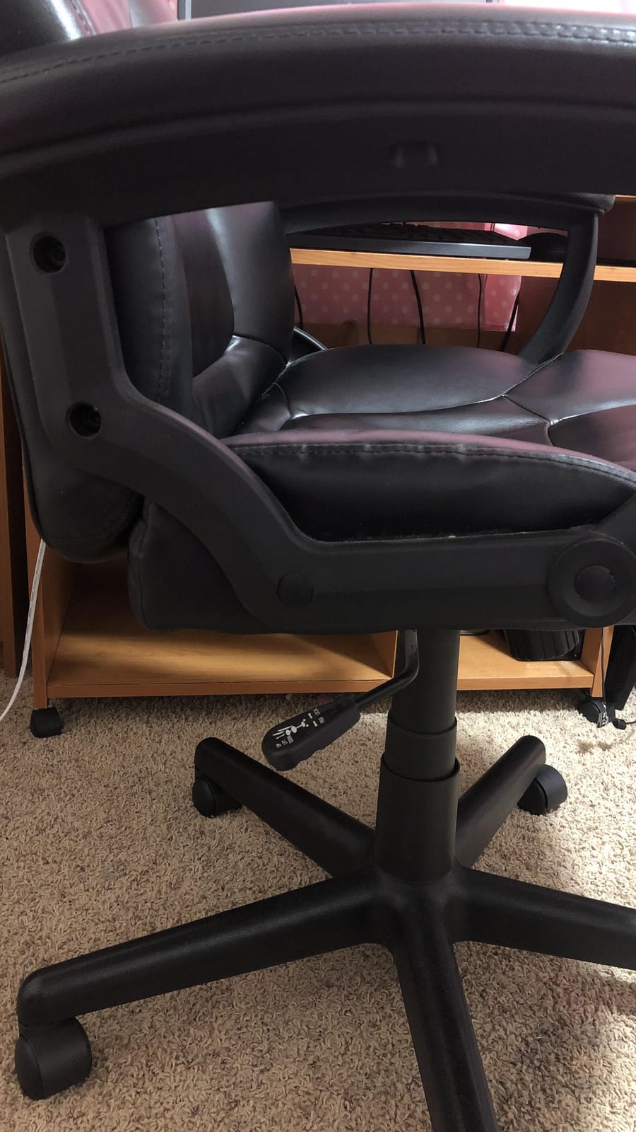 RESPAWN SPIRE Ergonomic Office Chair with Lumbar Support, Mesh, Flip Arms customer photo 1