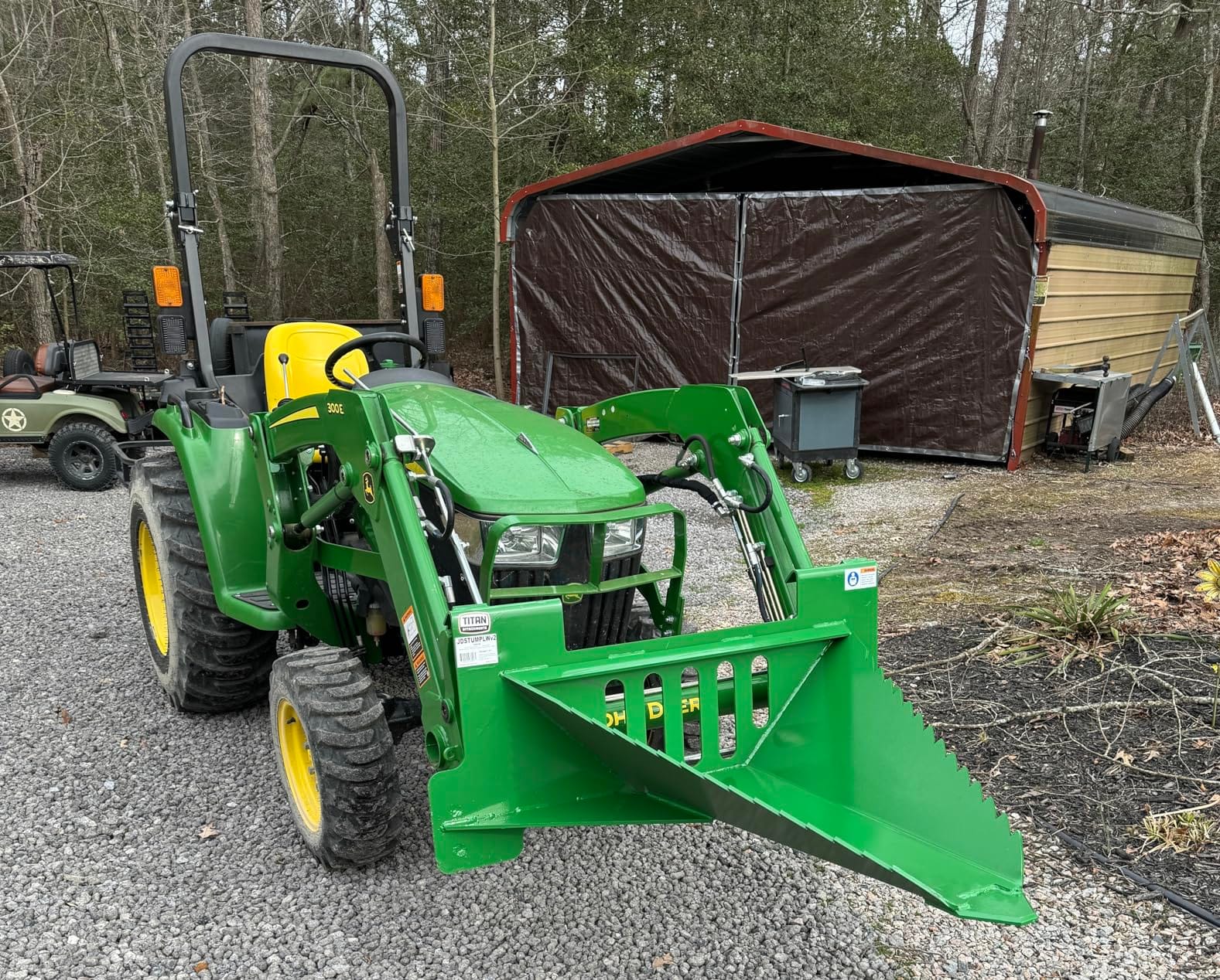 Titan Attachments Economy Series Stump Bucket Tree Scoop Digger, Fits John Deere Hook and Pin, Serrated Leading Edge, Ideal for Light Duty Root Ripping and Removing Smaller Tree Stumps customer photo 1